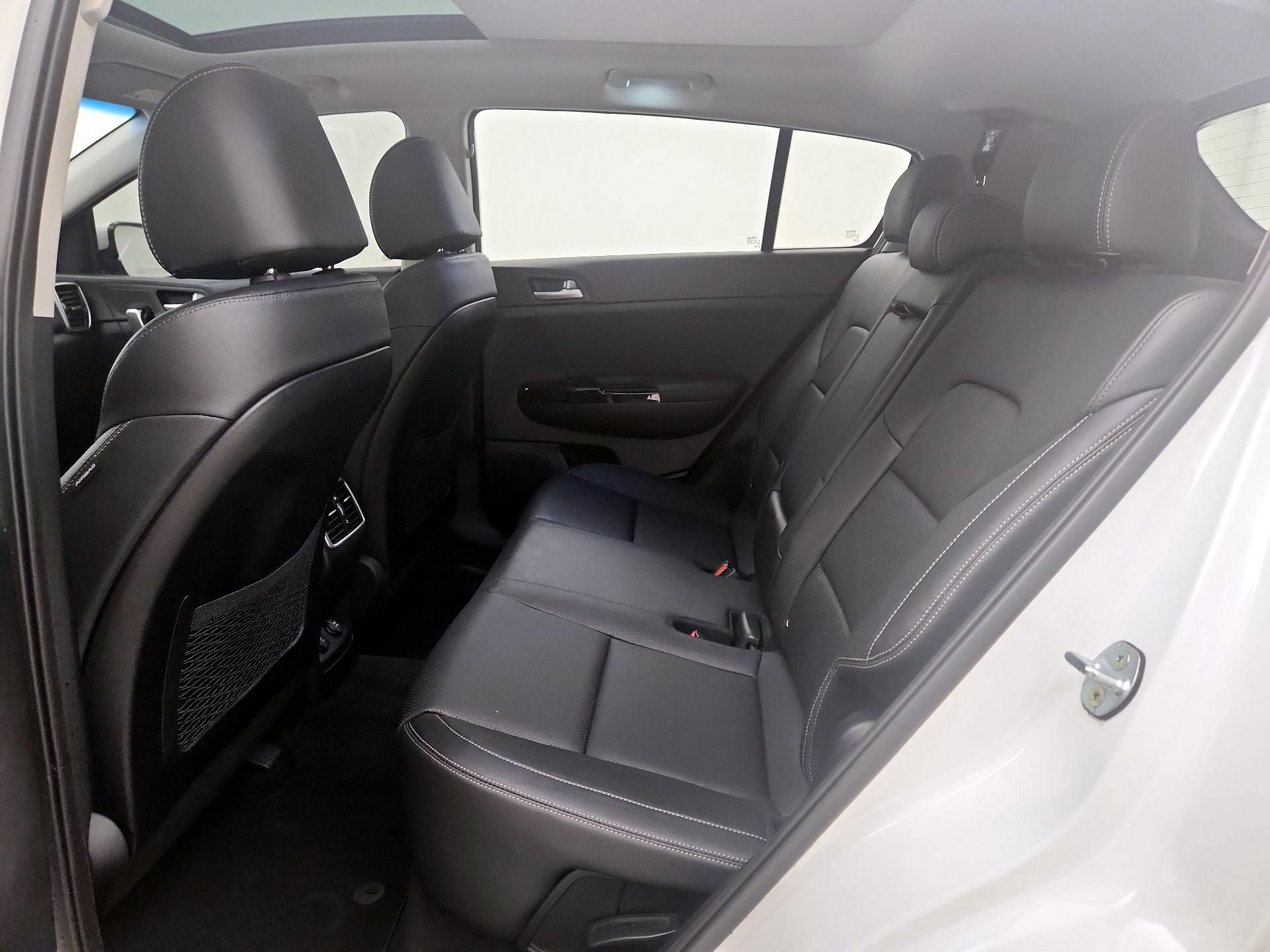 Thumbnail: 2021 Kia Sportage - 20