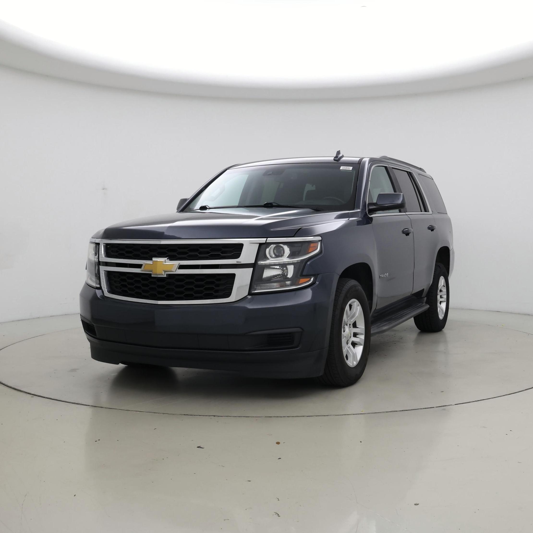 Thumbnail: 2020 Chevrolet Tahoe - 4
