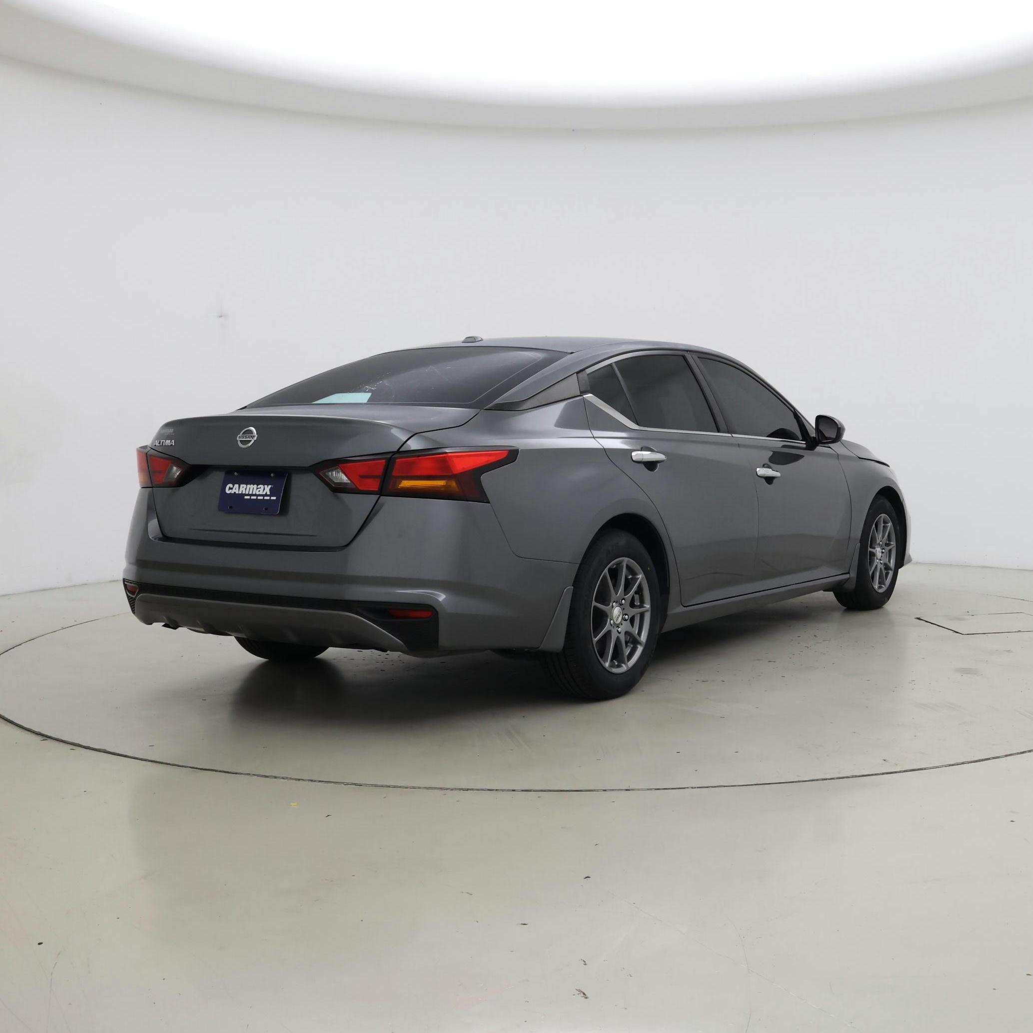 Thumbnail: 2020 Nissan Altima - 8