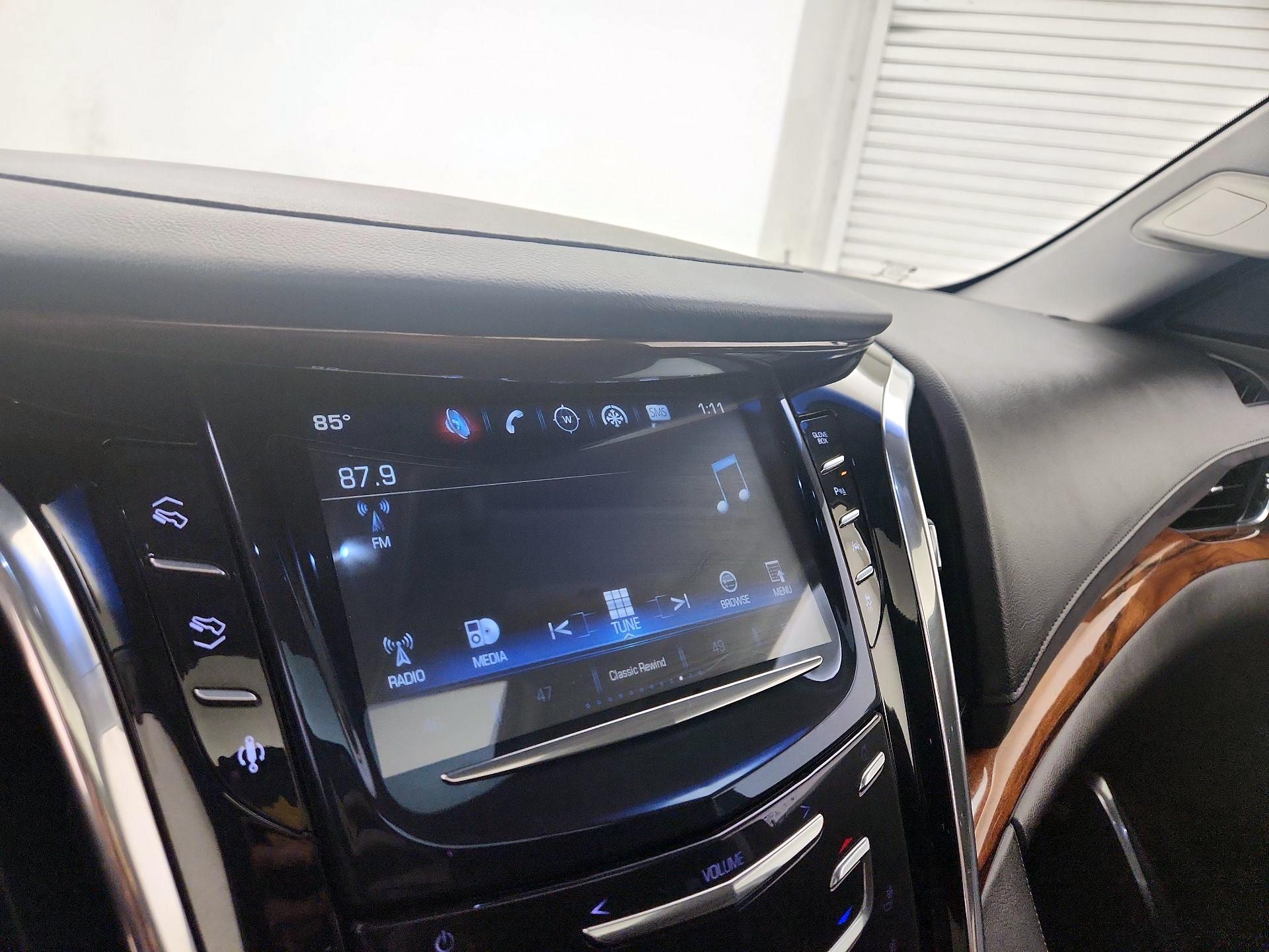 Thumbnail: 2016 Cadillac Escalade - 15