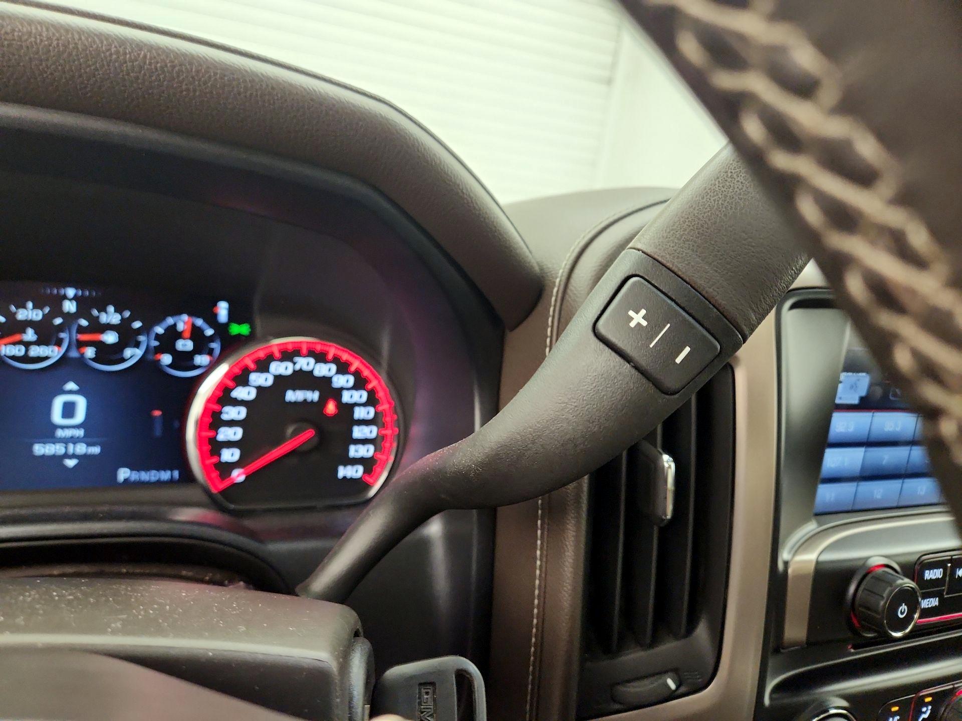 Thumbnail: 2015 GMC Sierra 2500 - 17