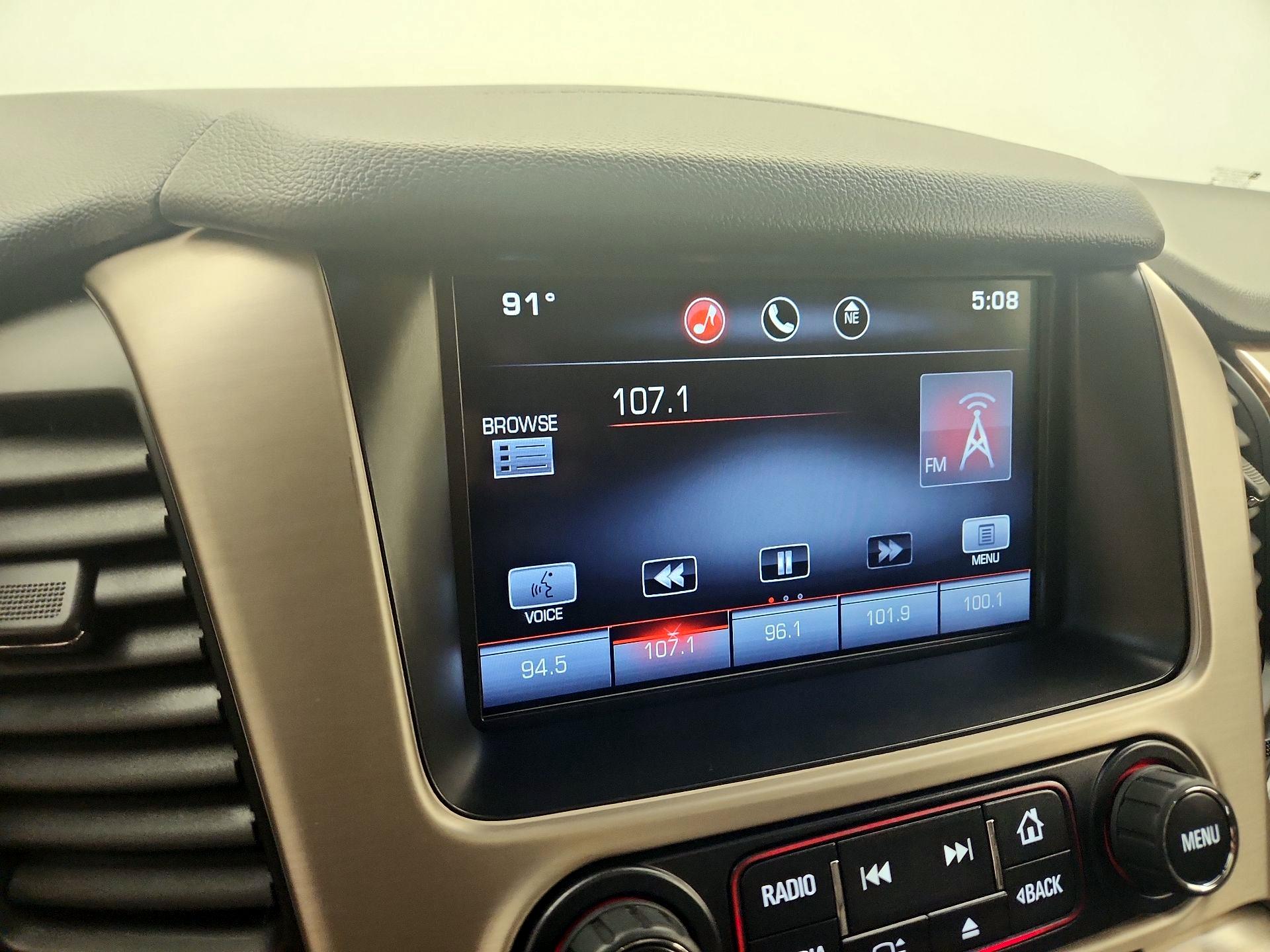 Thumbnail: 2015 GMC Yukon - 16