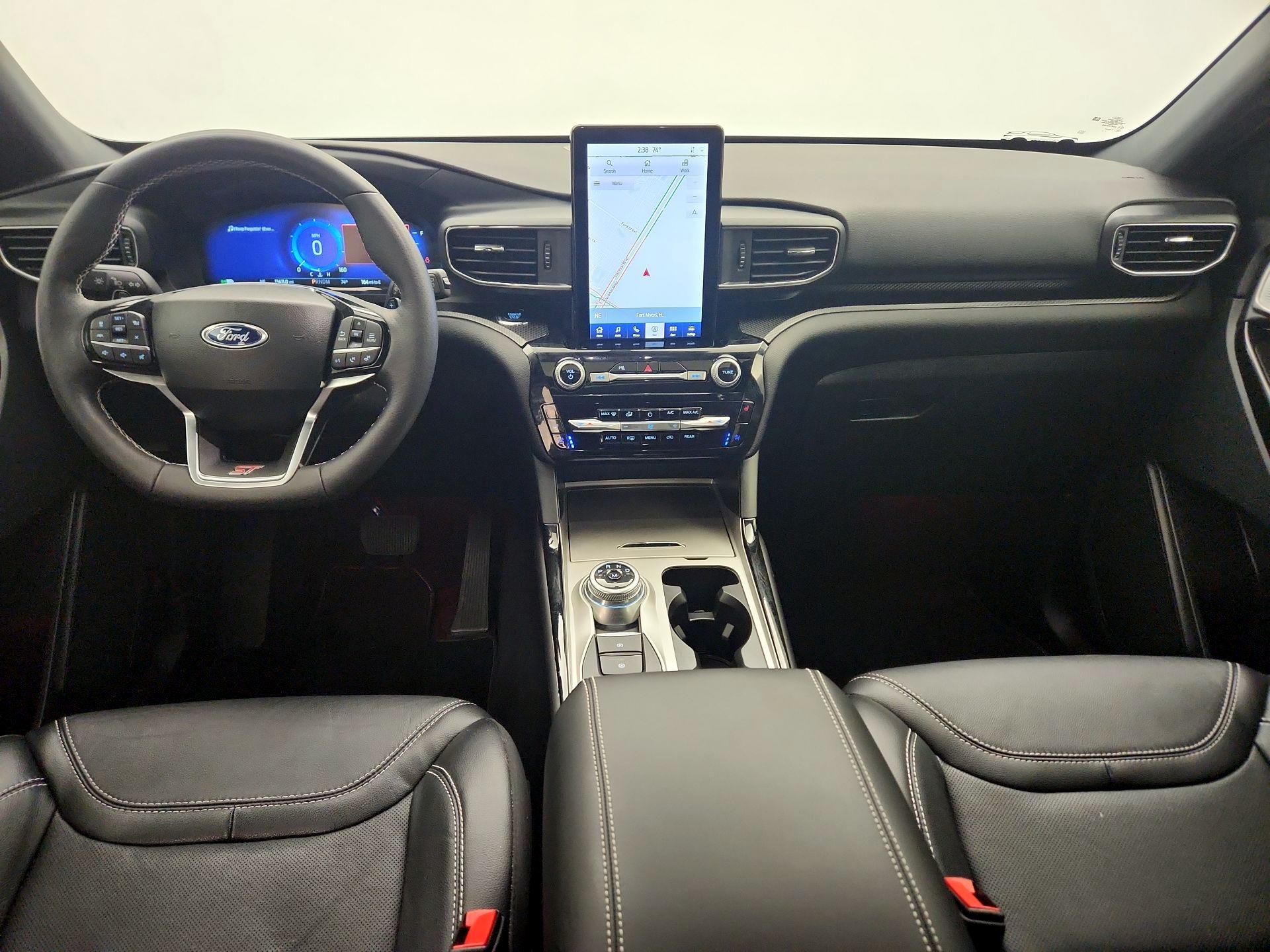 Thumbnail: 2023 Ford Explorer - 9