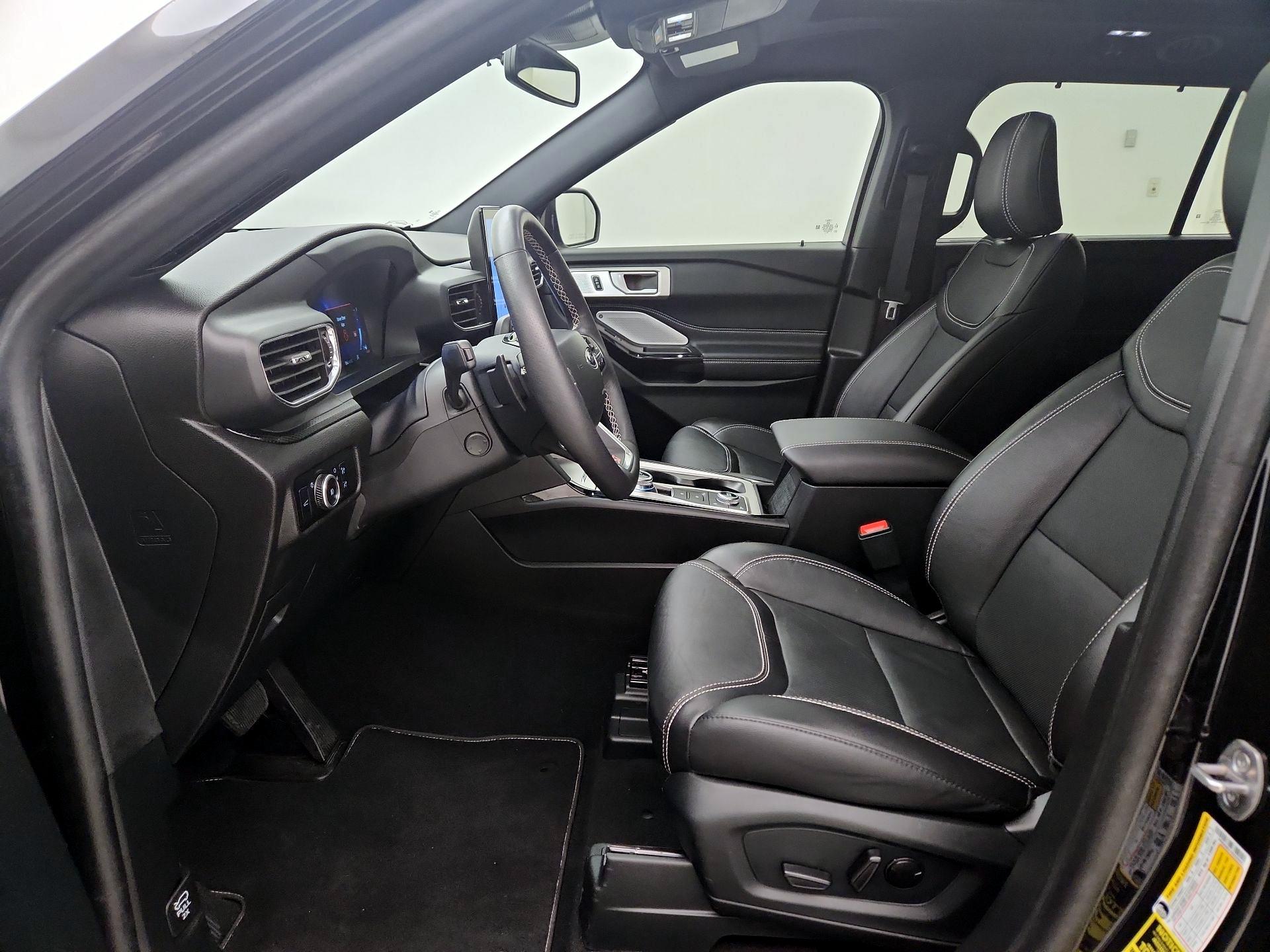 Thumbnail: 2023 Ford Explorer - 11