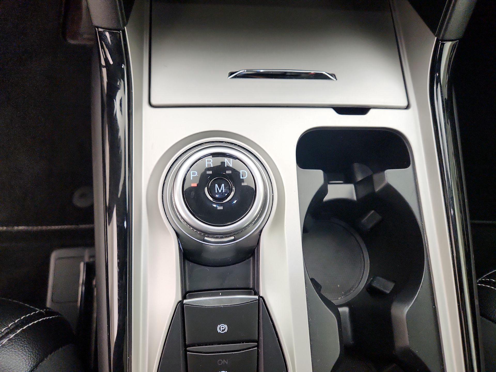 Thumbnail: 2023 Ford Explorer - 18