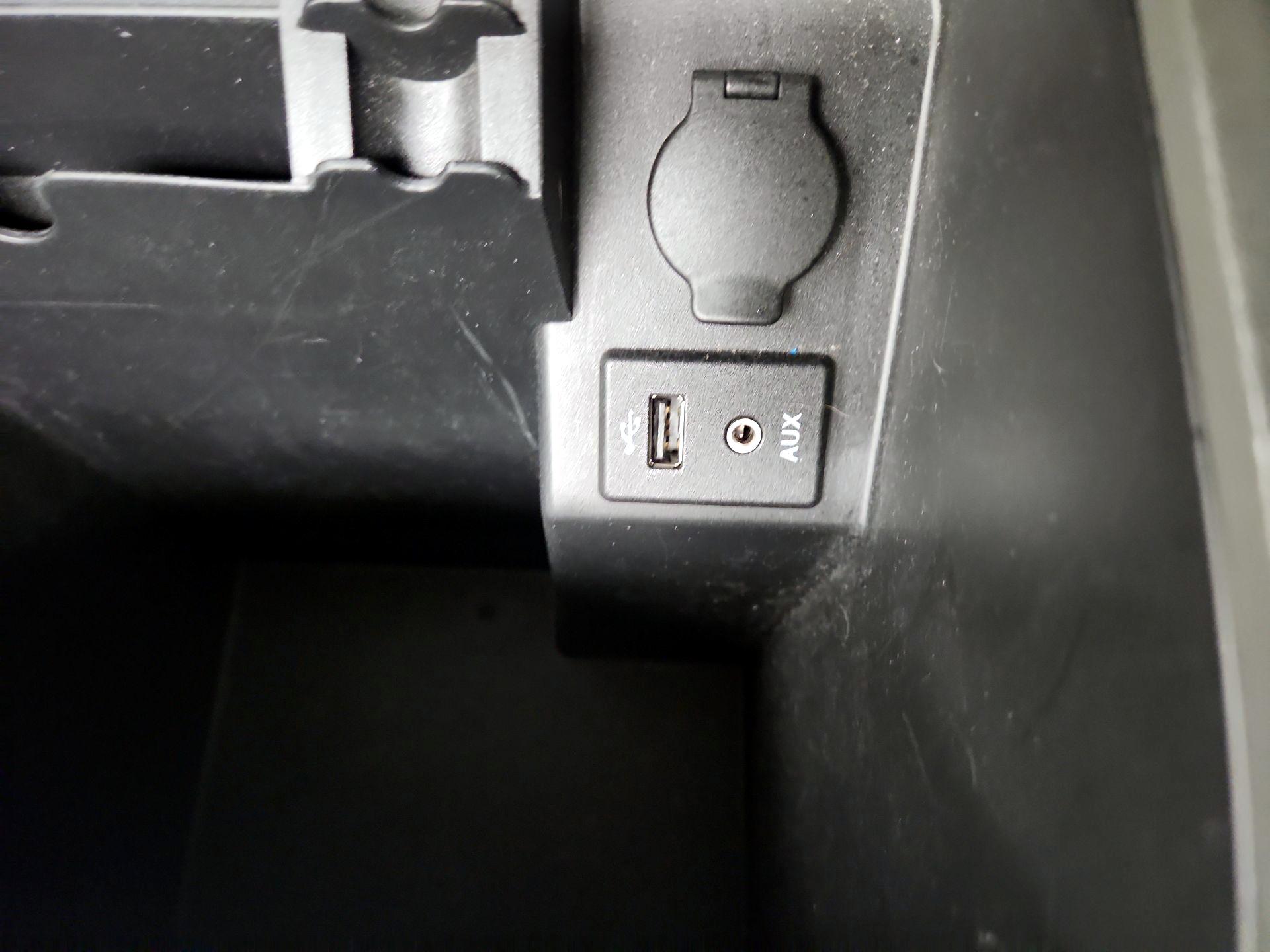 Thumbnail: 2016 Nissan Frontier - 18