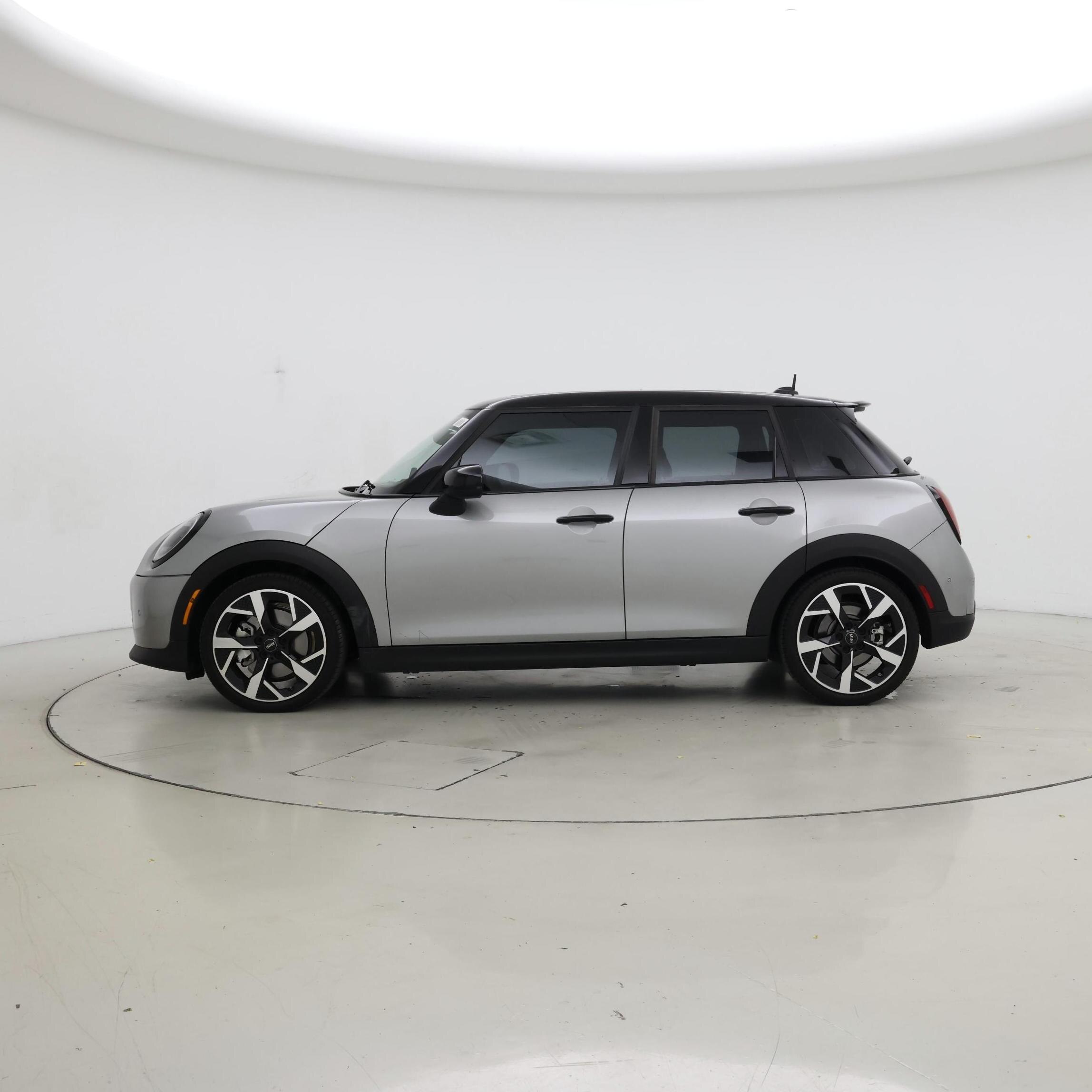 Thumbnail: 2025 MINI Cooper Hardtop - 3