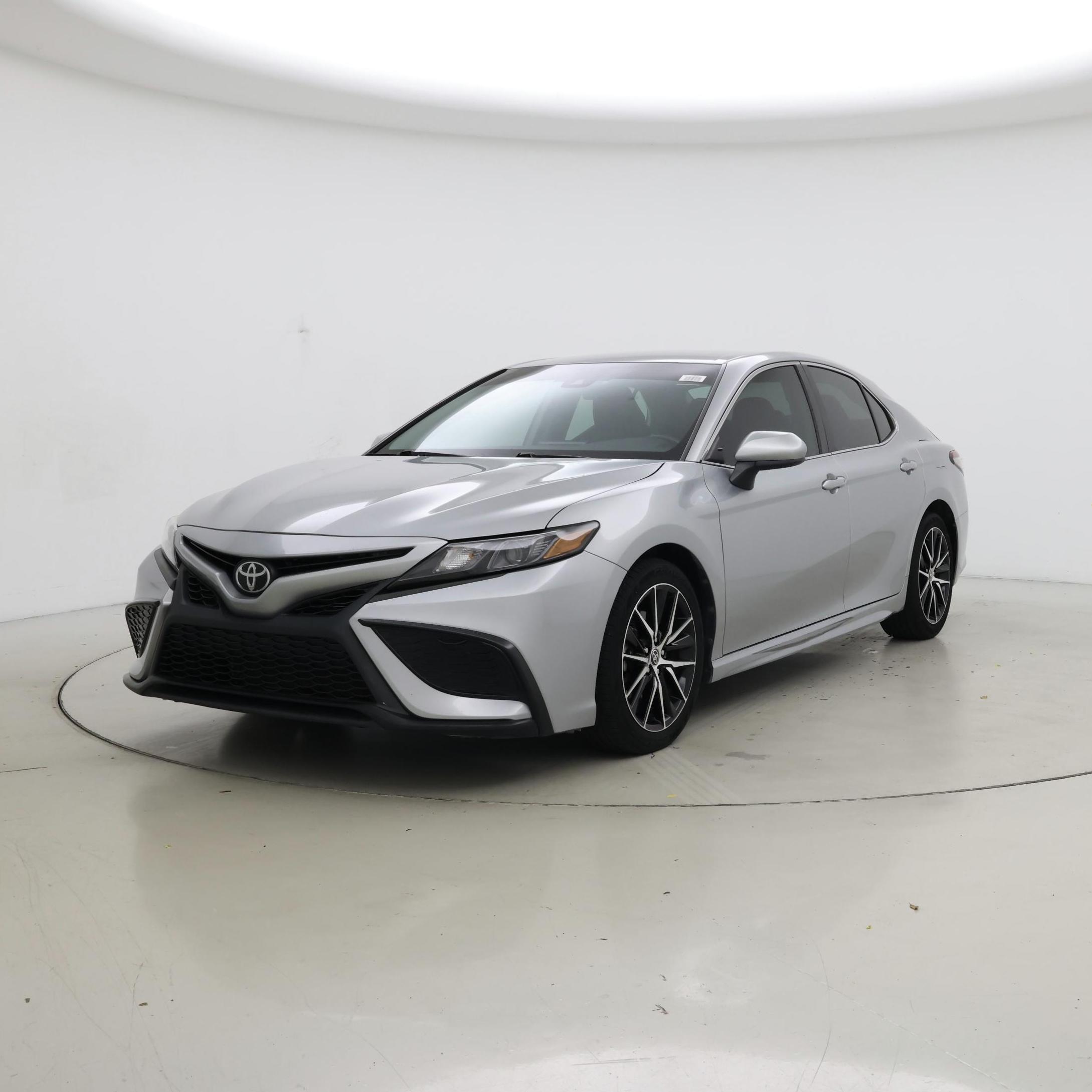Thumbnail: 2021 Toyota Camry - 4