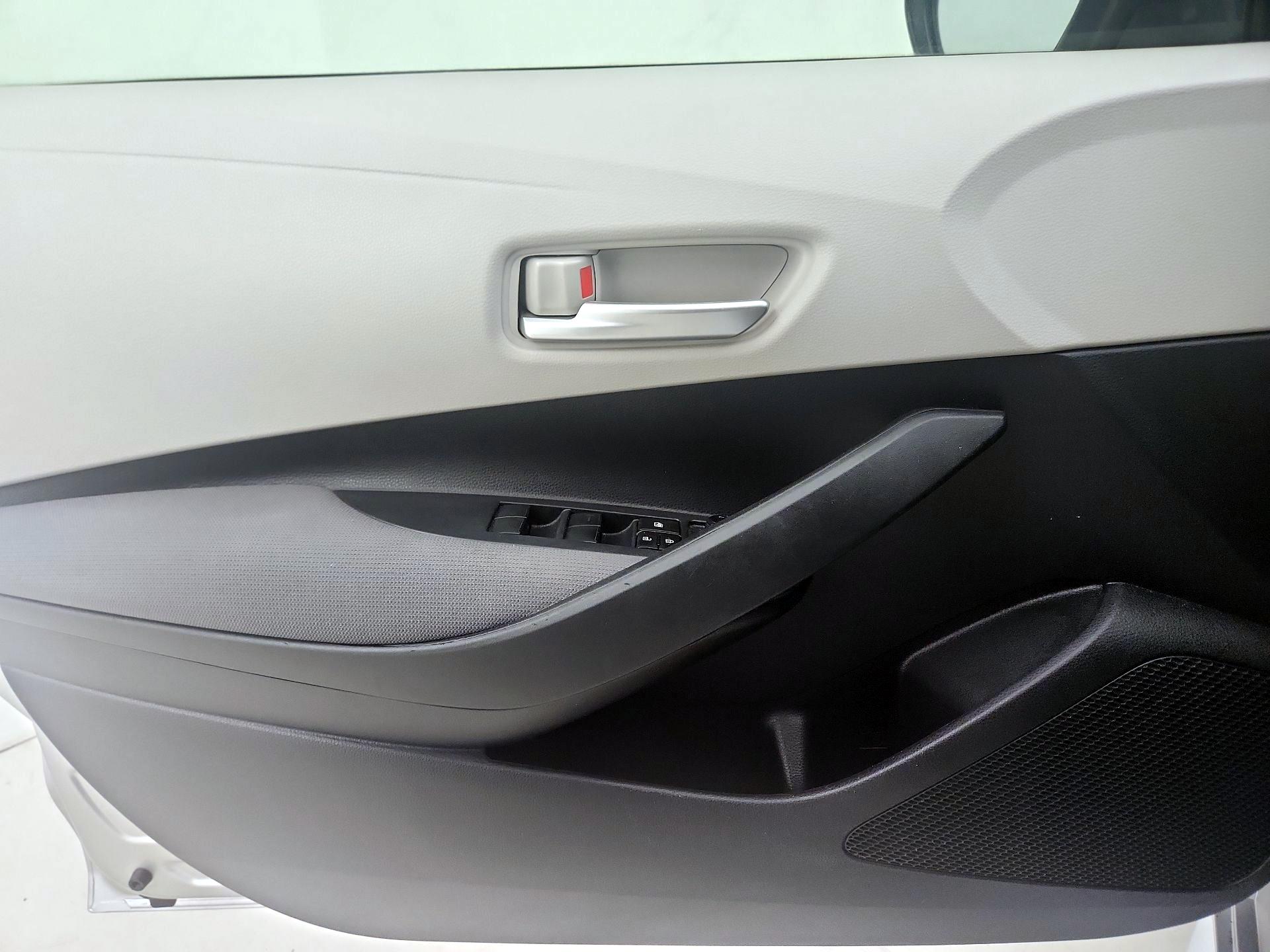 Thumbnail: 2020 Toyota Corolla - 12