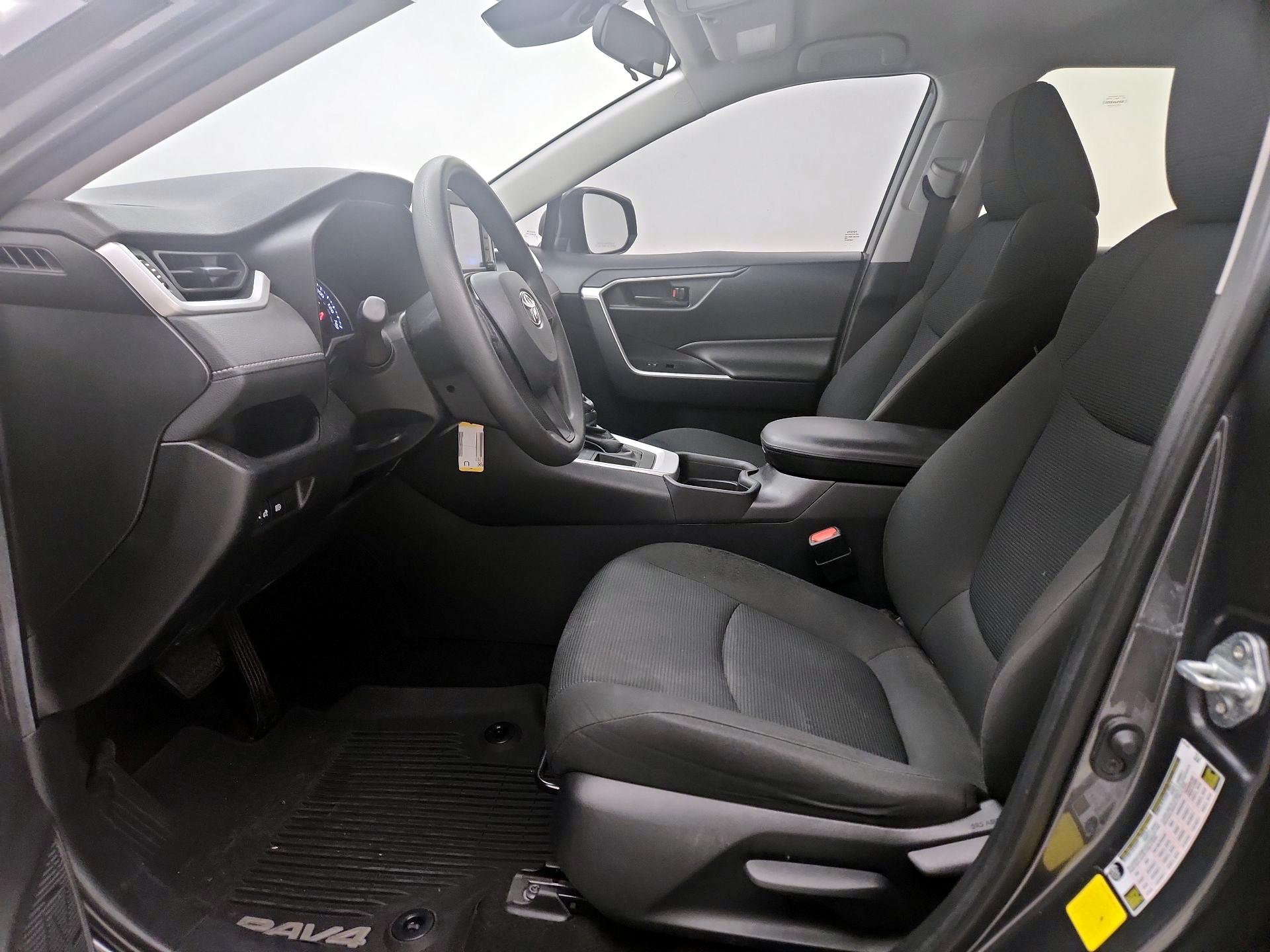 Thumbnail: 2021 Toyota RAV4 - 11