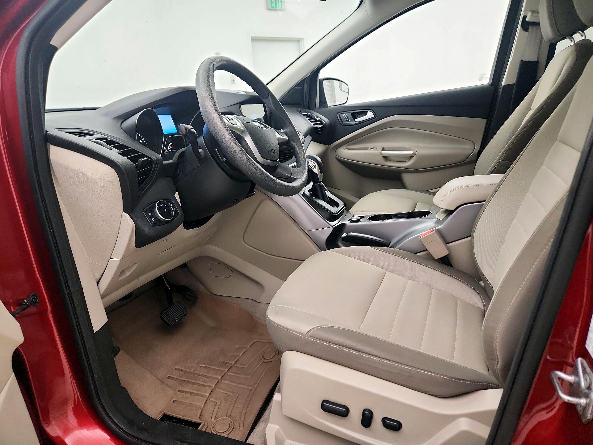 Thumbnail: 2016 Ford Escape - 11