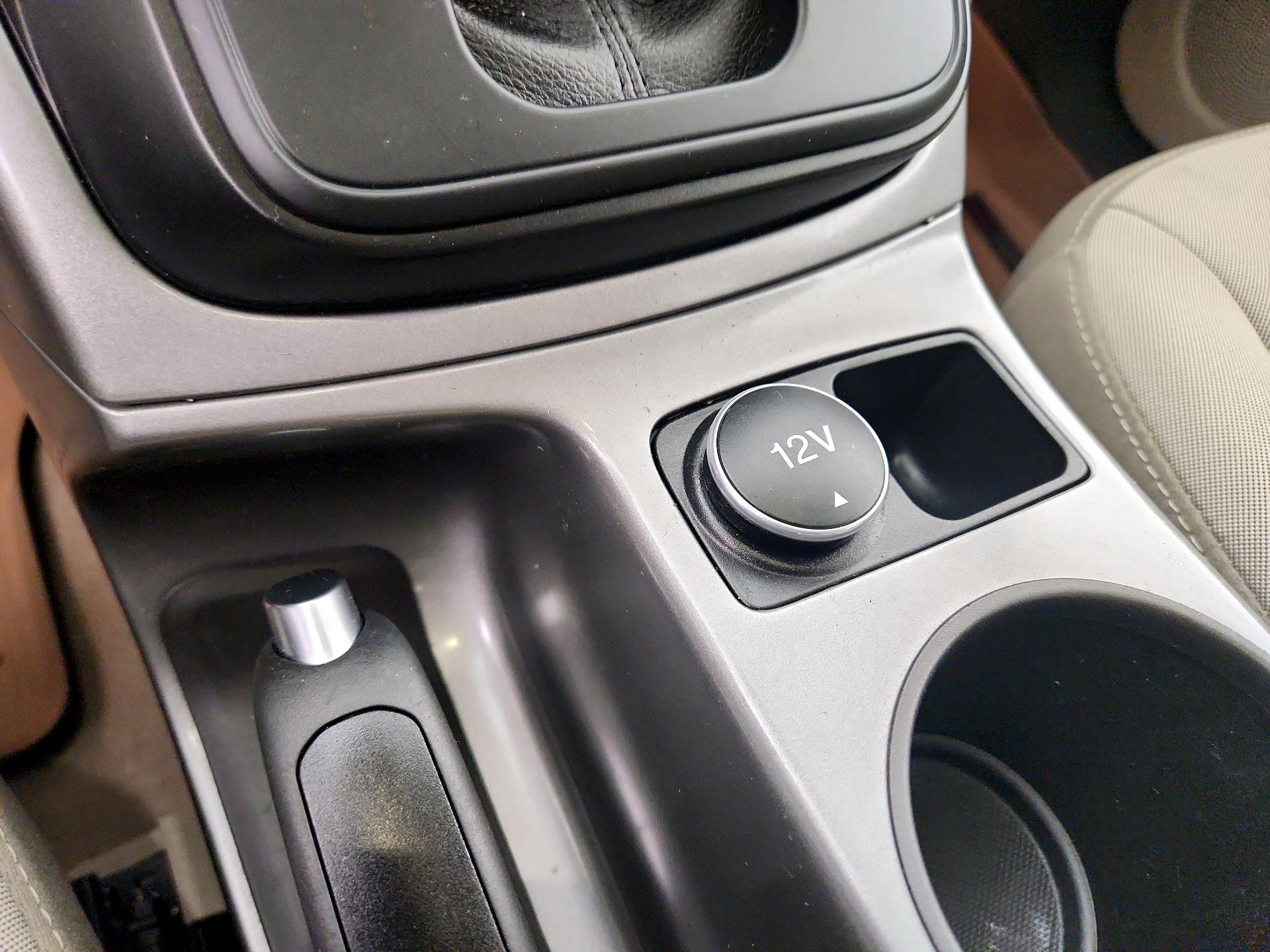 Thumbnail: 2016 Ford Escape - 18