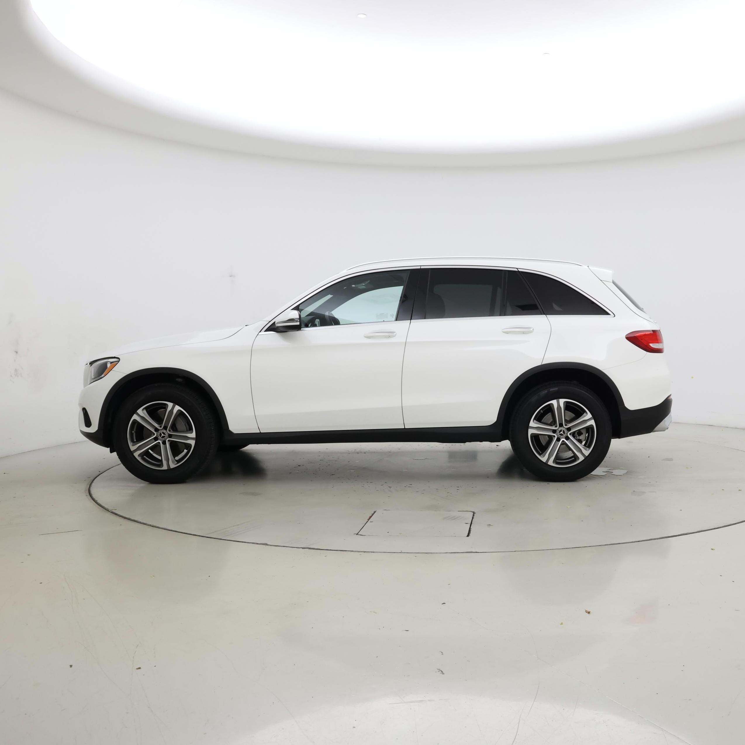 Thumbnail: 2019 Mercedes-Benz GLC - 3