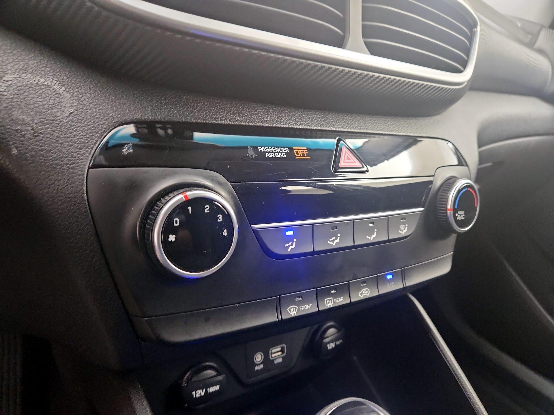 Thumbnail: 2019 Hyundai Tucson - 16