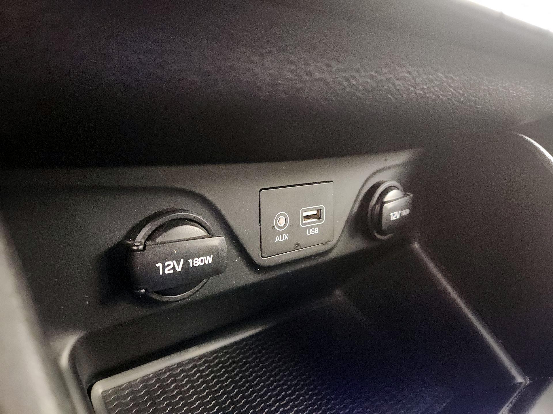 Thumbnail: 2019 Hyundai Tucson - 18