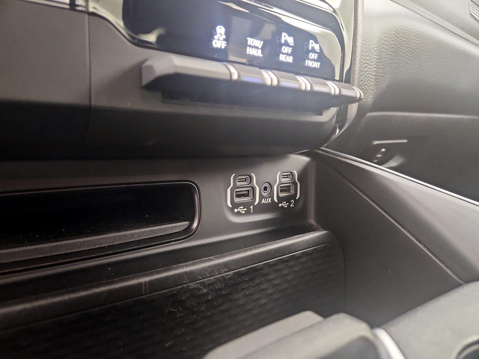 Thumbnail: 2020 RAM 1500 - 19