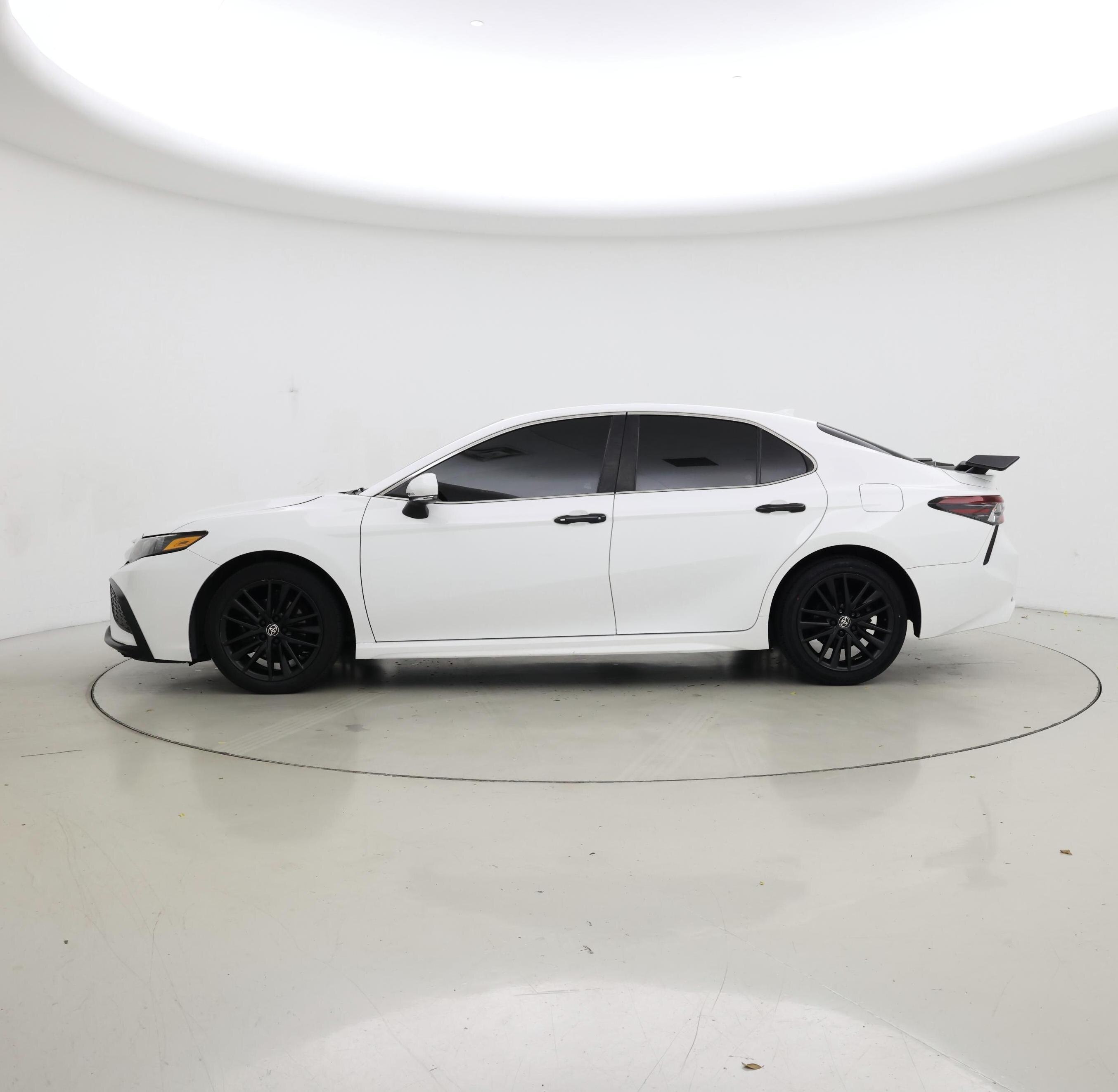 Thumbnail: 2023 Toyota Camry - 3