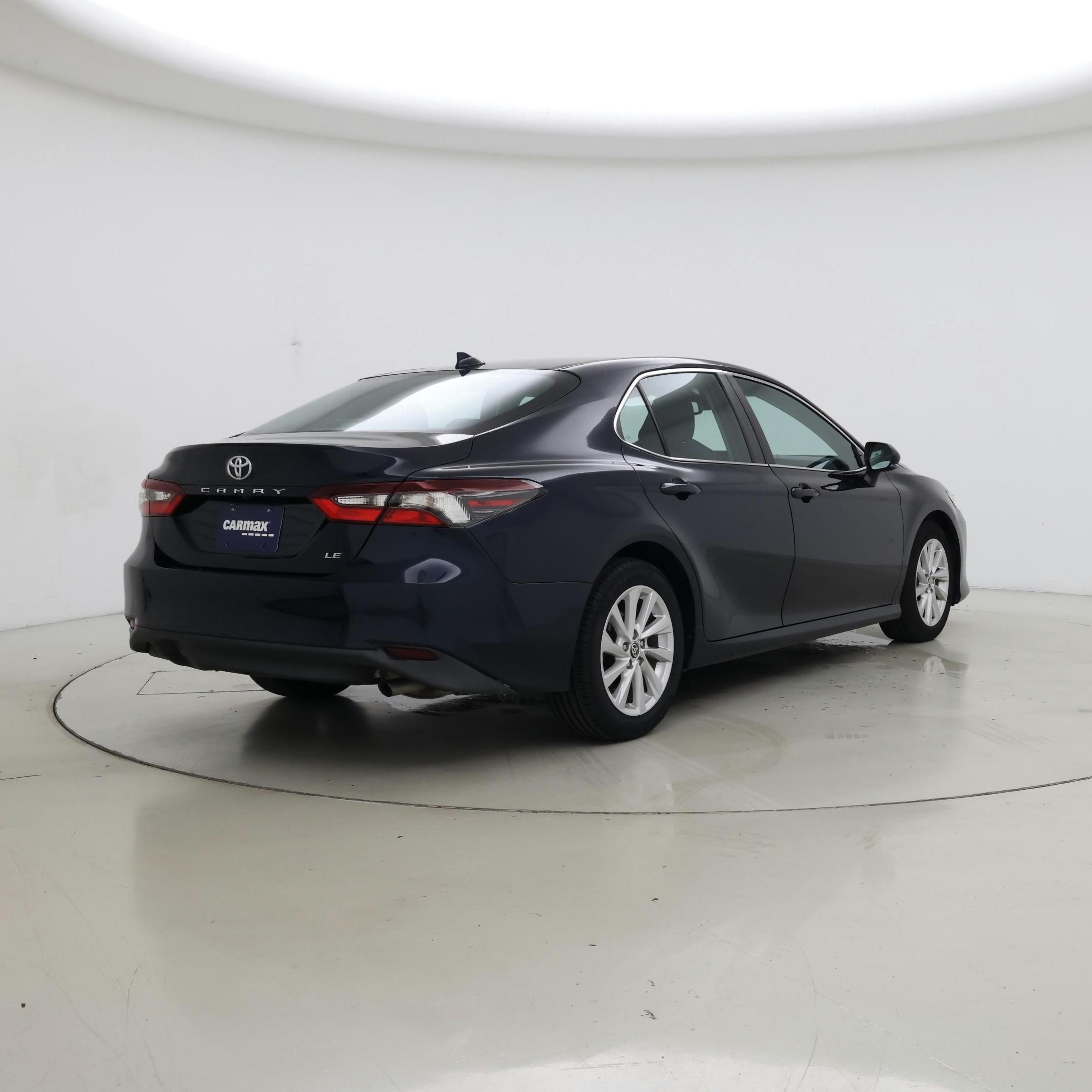 Thumbnail: 2021 Toyota Camry - 8