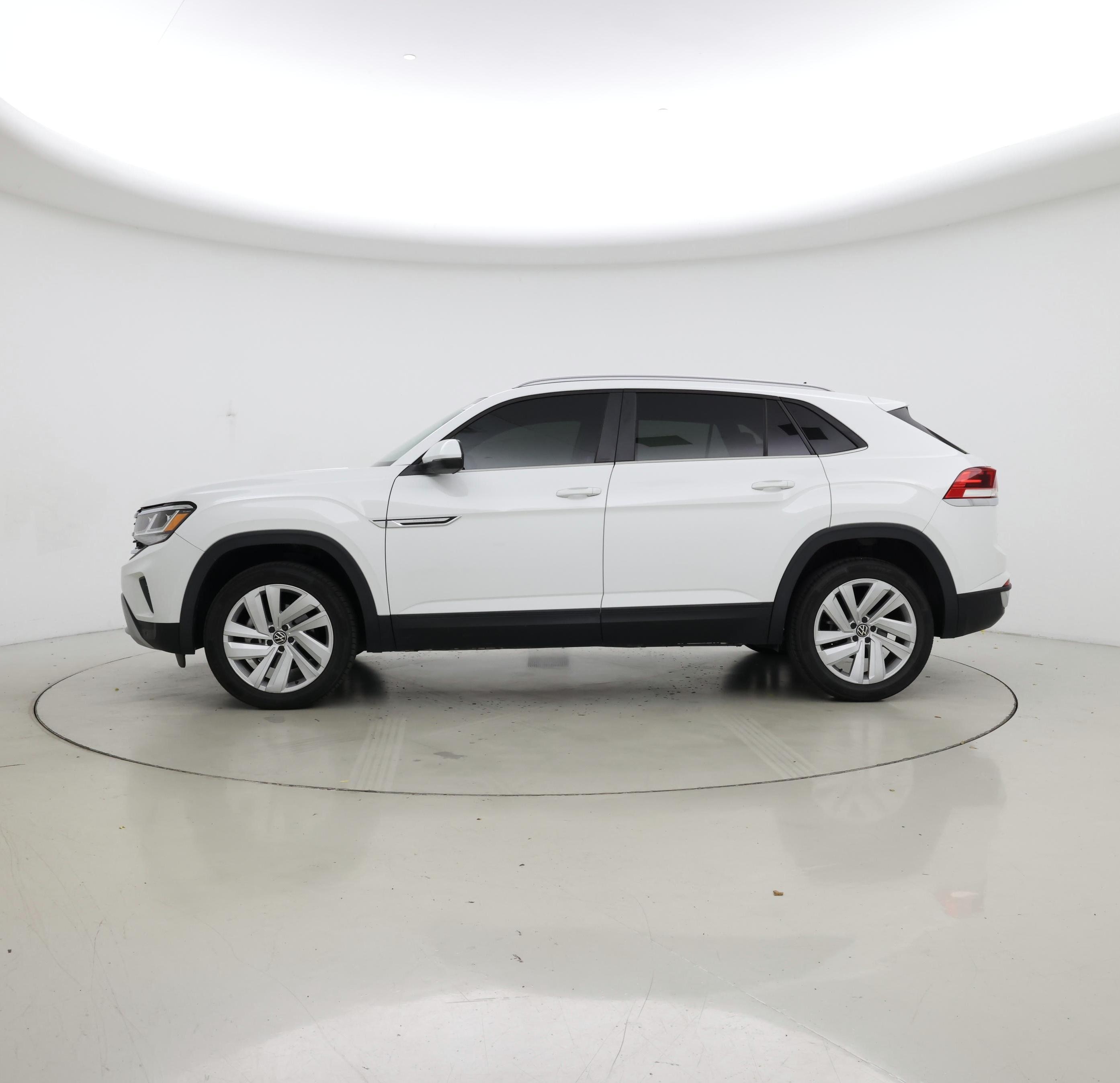 Thumbnail: 2021 Volkswagen Atlas - 3