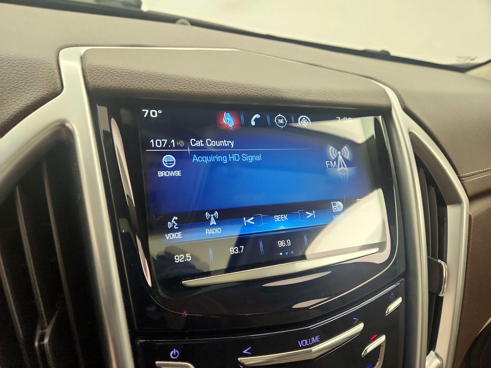 Thumbnail: 2015 Cadillac SRX - 16