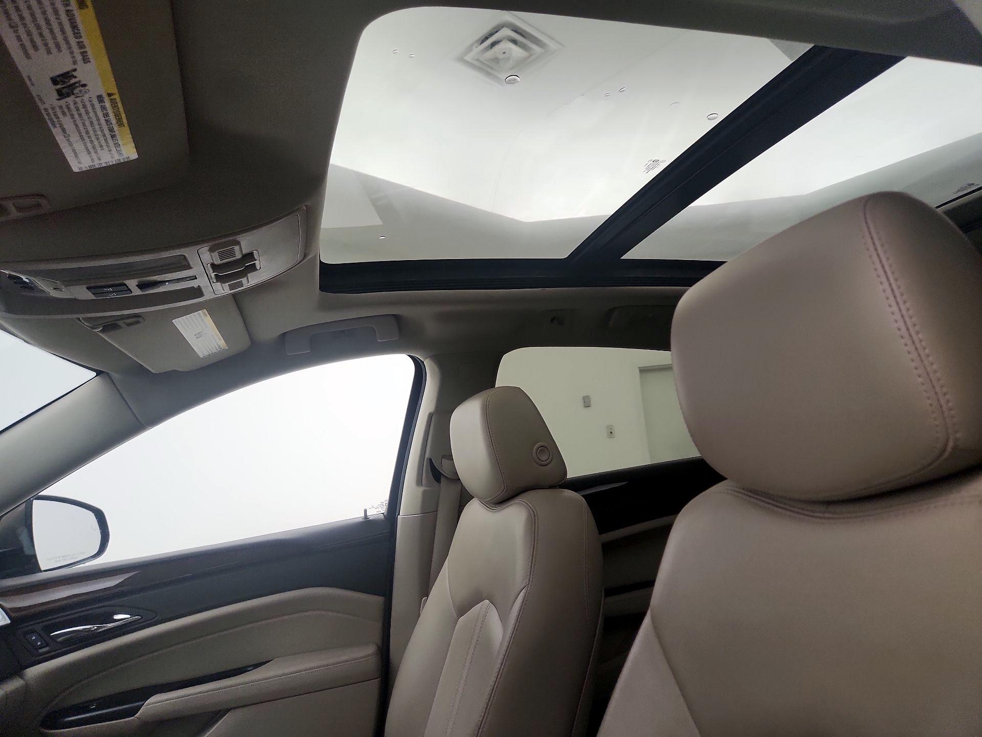 Thumbnail: 2015 Cadillac SRX - 20