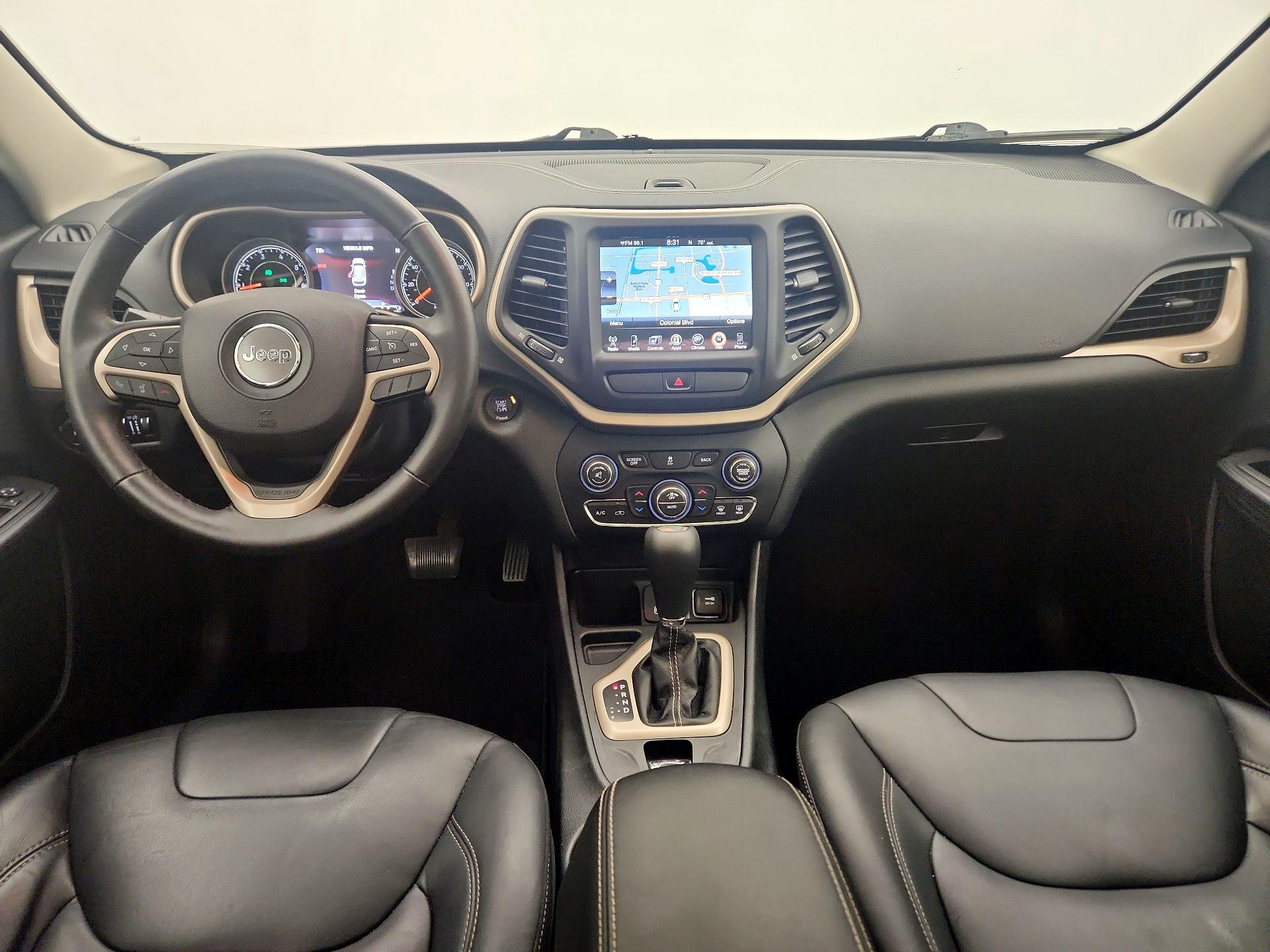 Thumbnail: 2015 Jeep Cherokee - 9