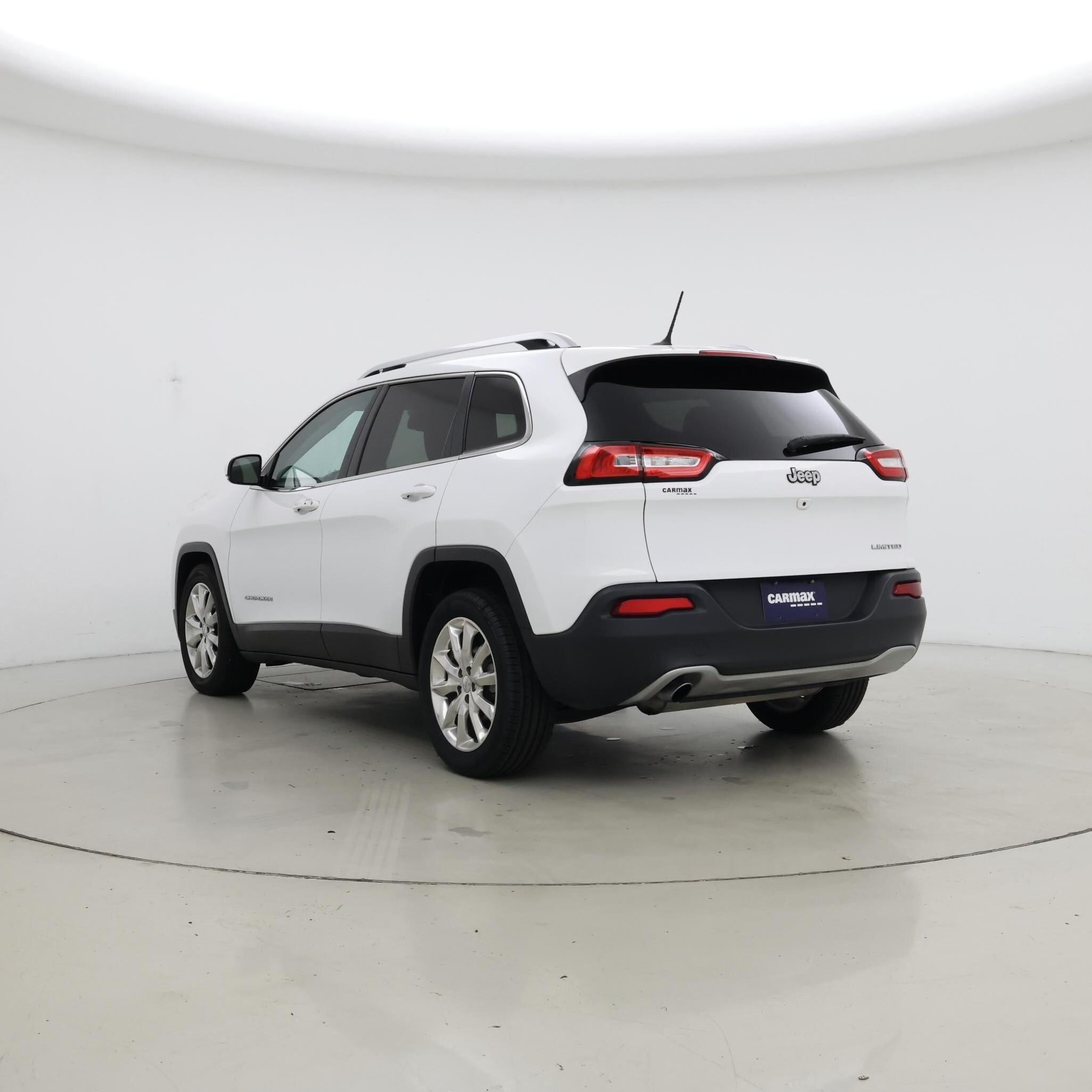 Thumbnail: 2015 Jeep Cherokee - 2