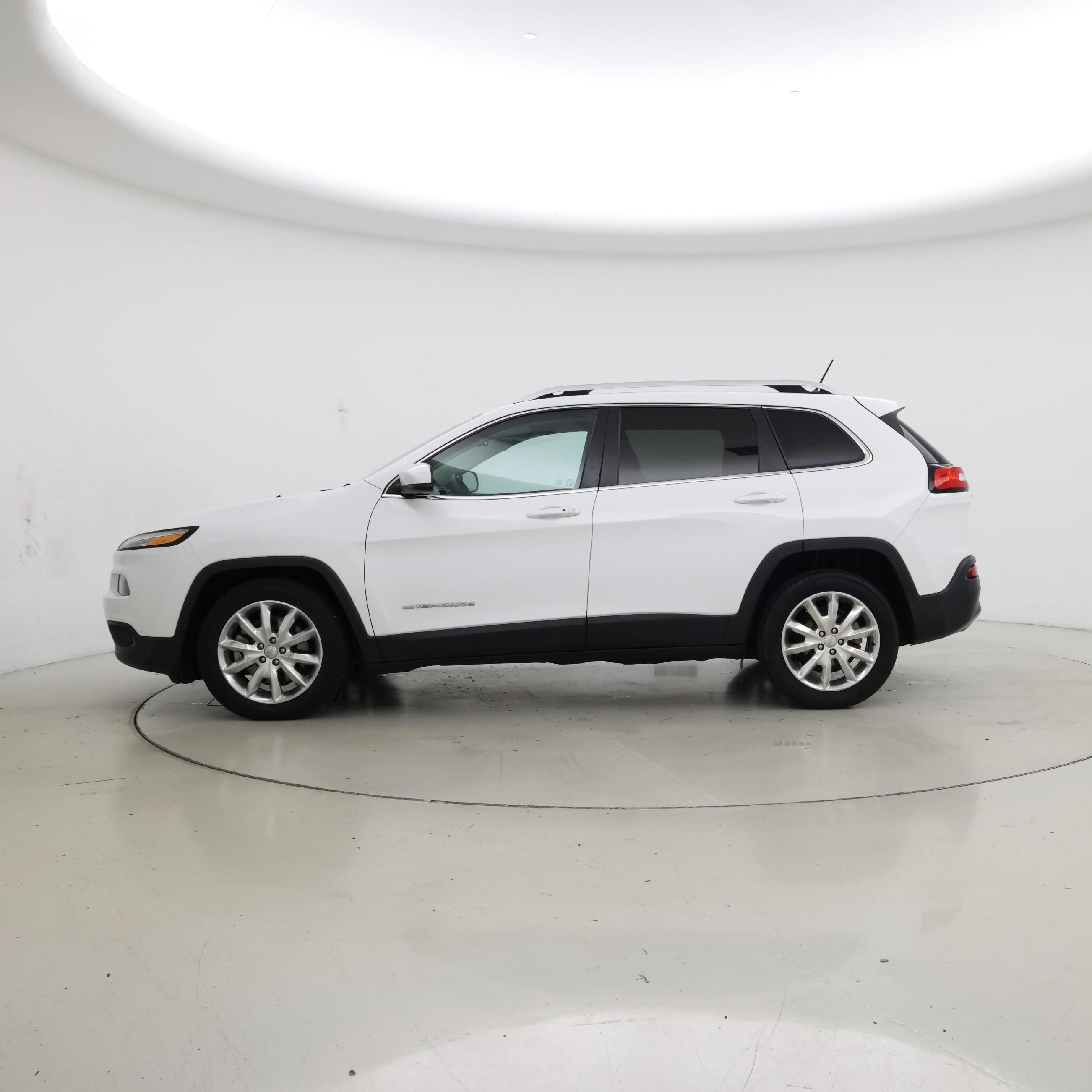 Thumbnail: 2015 Jeep Cherokee - 3