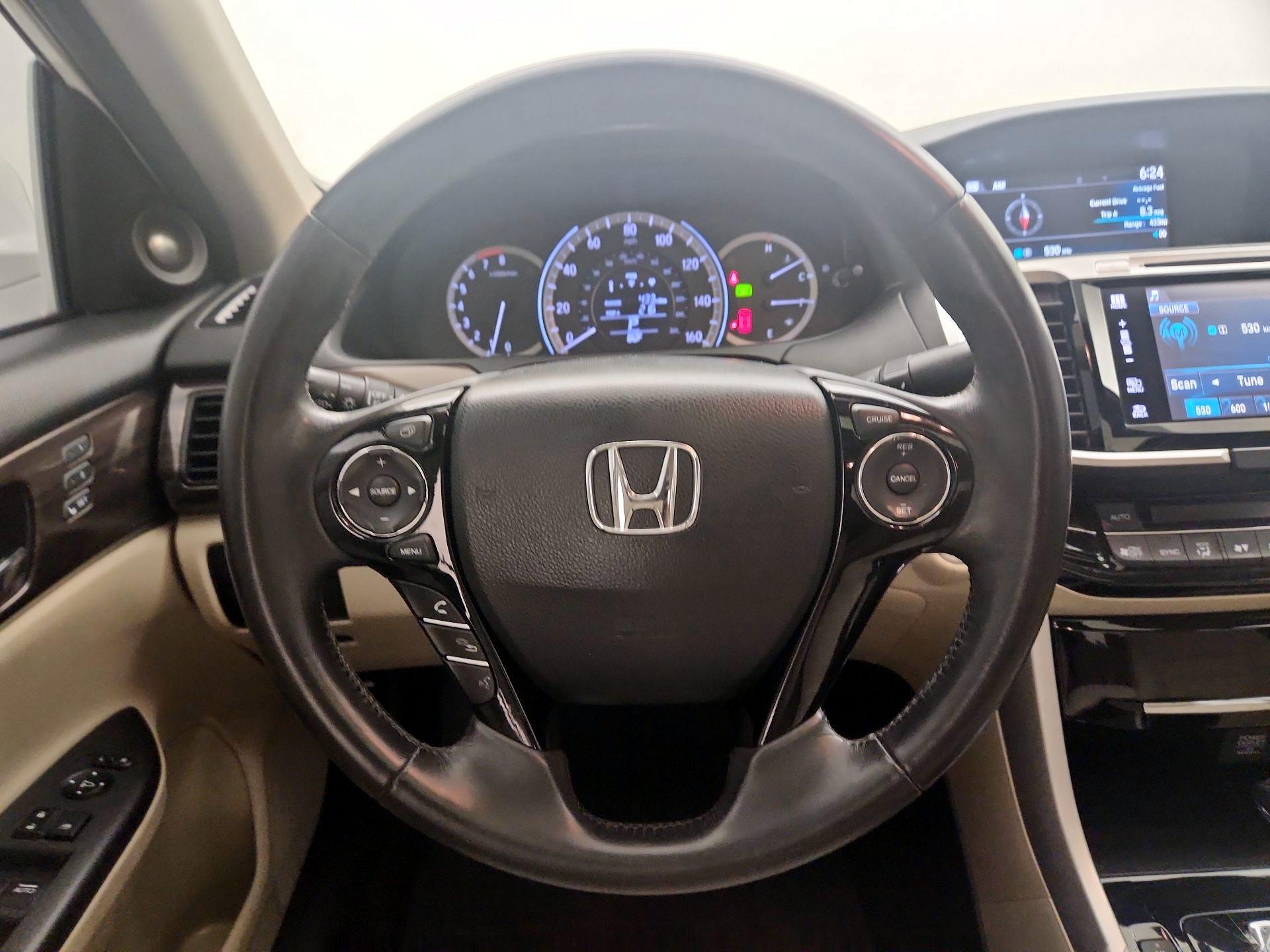 Thumbnail: 2017 Honda Accord - 10