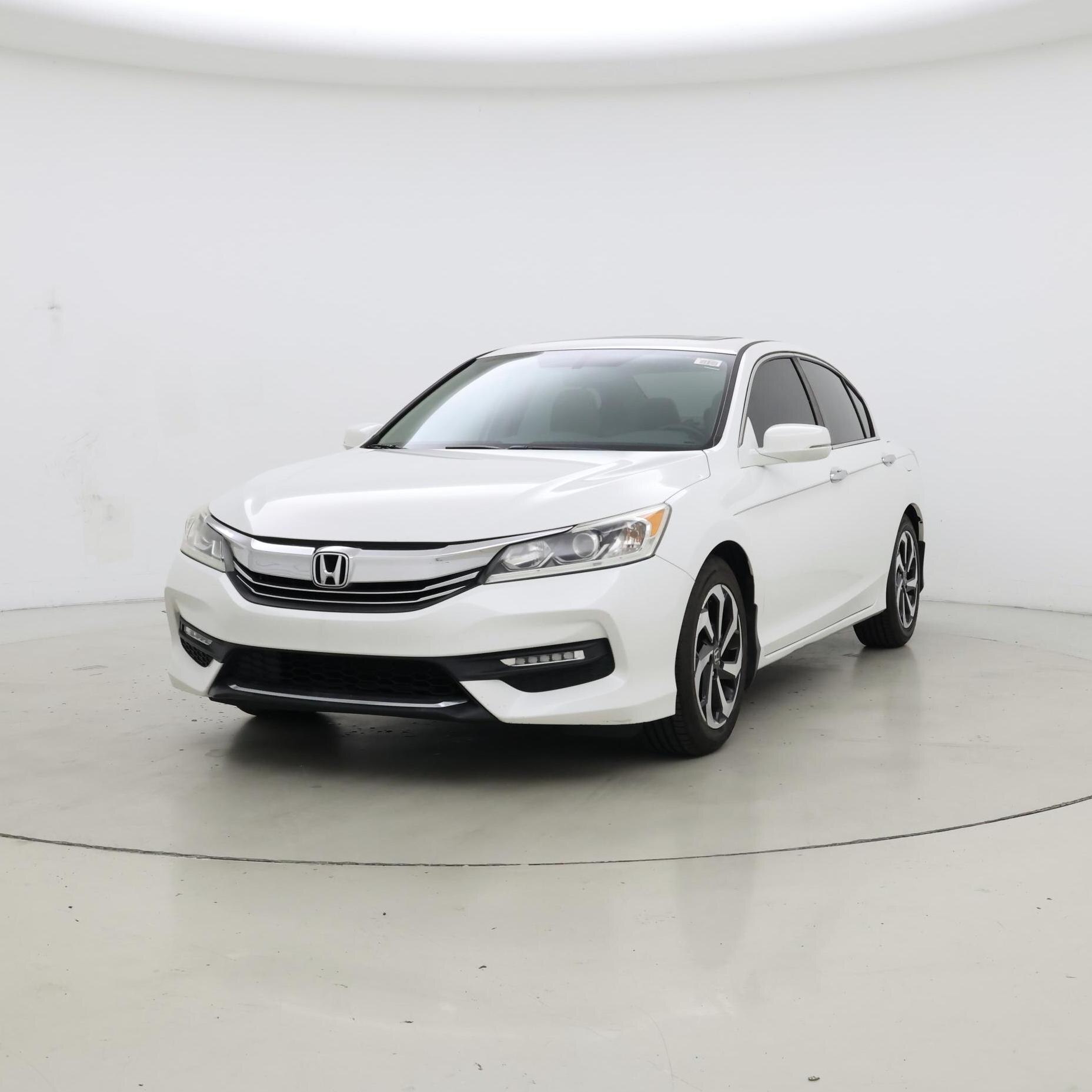 Thumbnail: 2017 Honda Accord - 4