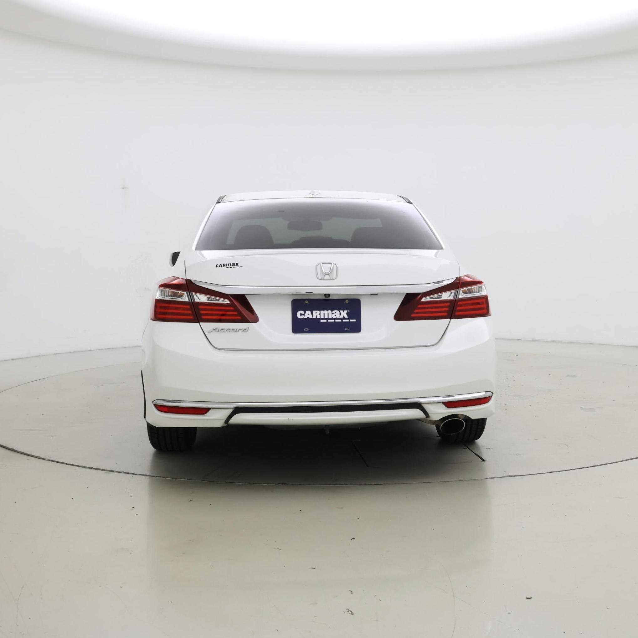 Thumbnail: 2017 Honda Accord - 6