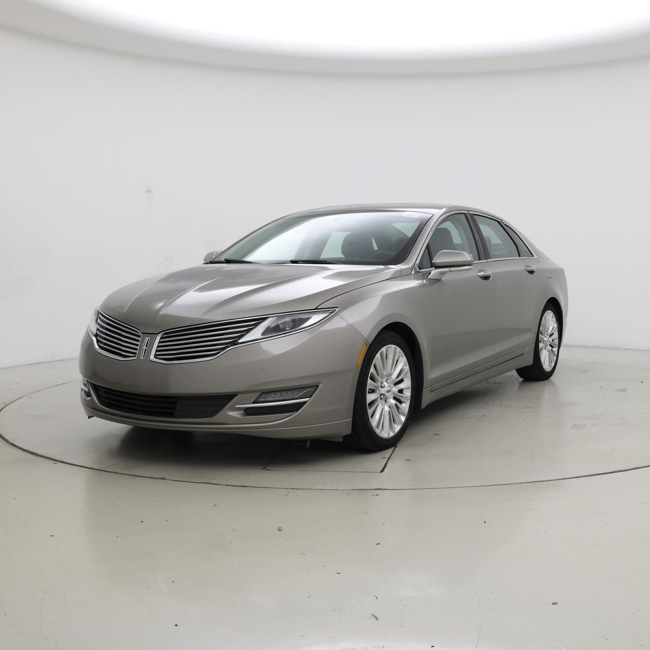 Thumbnail: 2016 Lincoln MKZ - 4