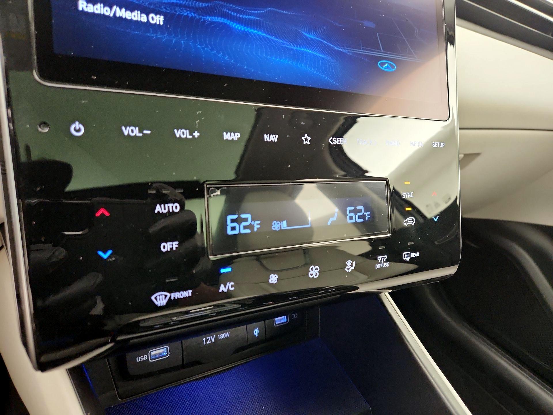 Thumbnail: 2022 Hyundai Tucson - 17