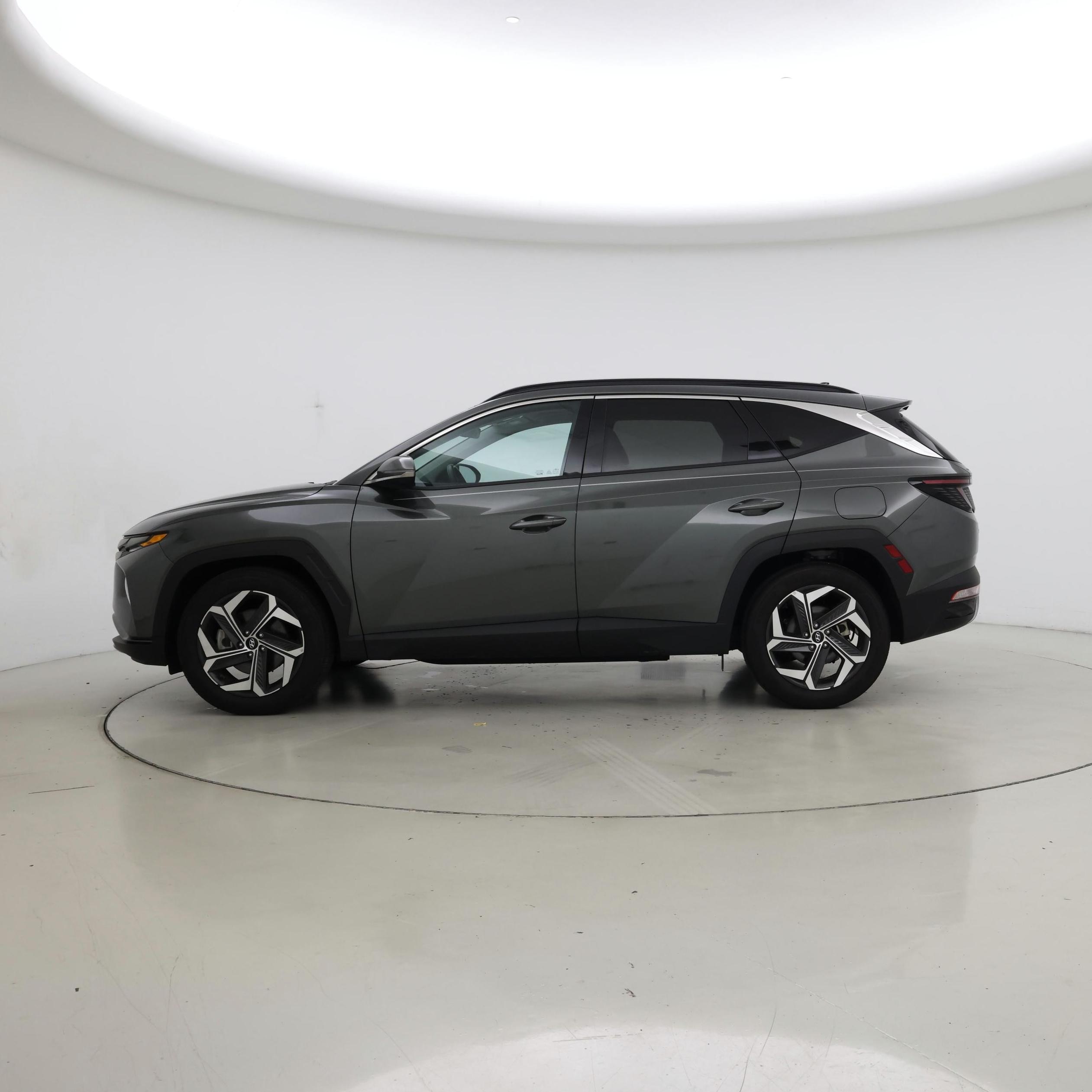 Thumbnail: 2022 Hyundai Tucson - 3
