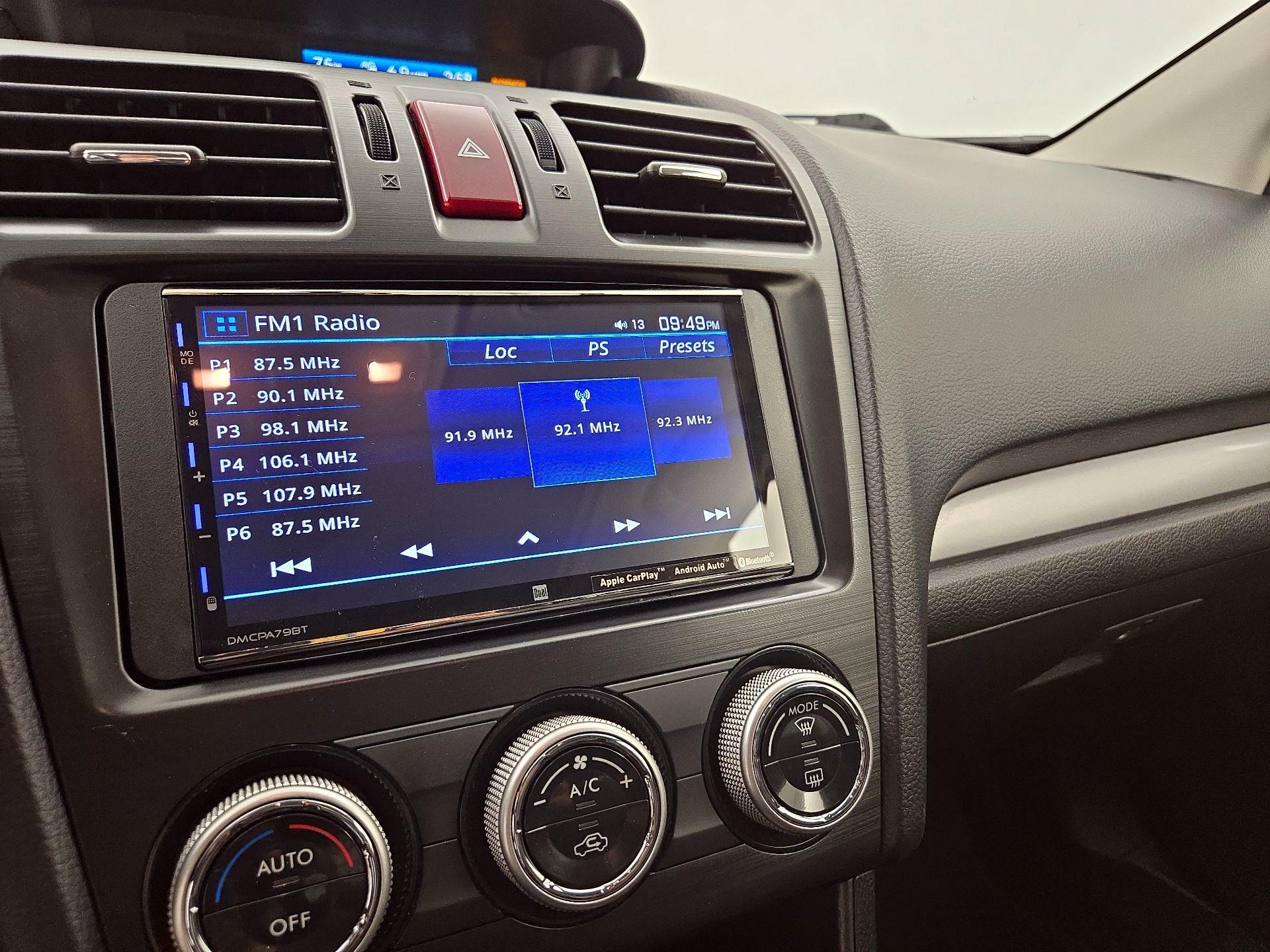 Thumbnail: 2014 Subaru XV Crosstrek - 15