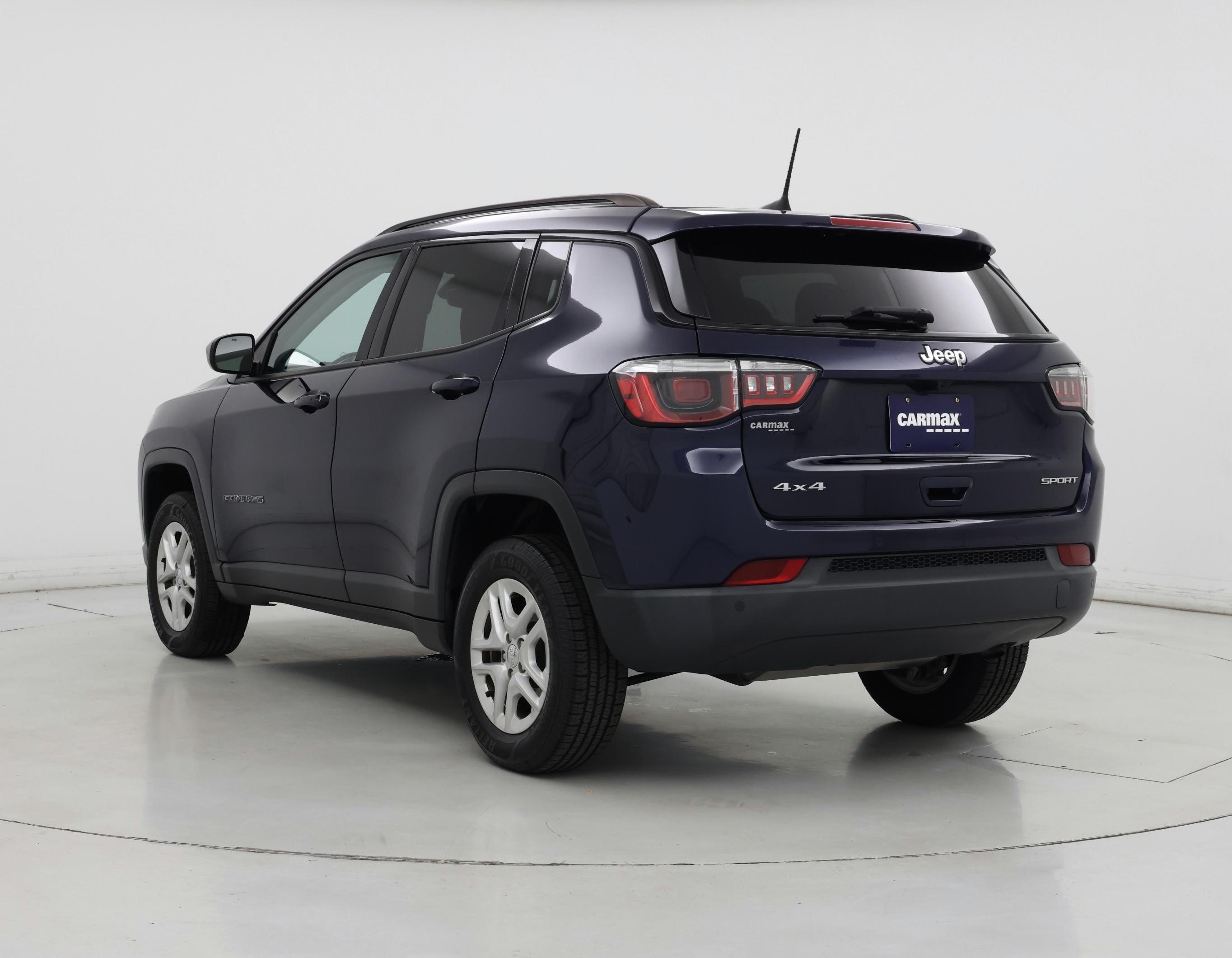 Thumbnail: 2018 Jeep Compass - 2