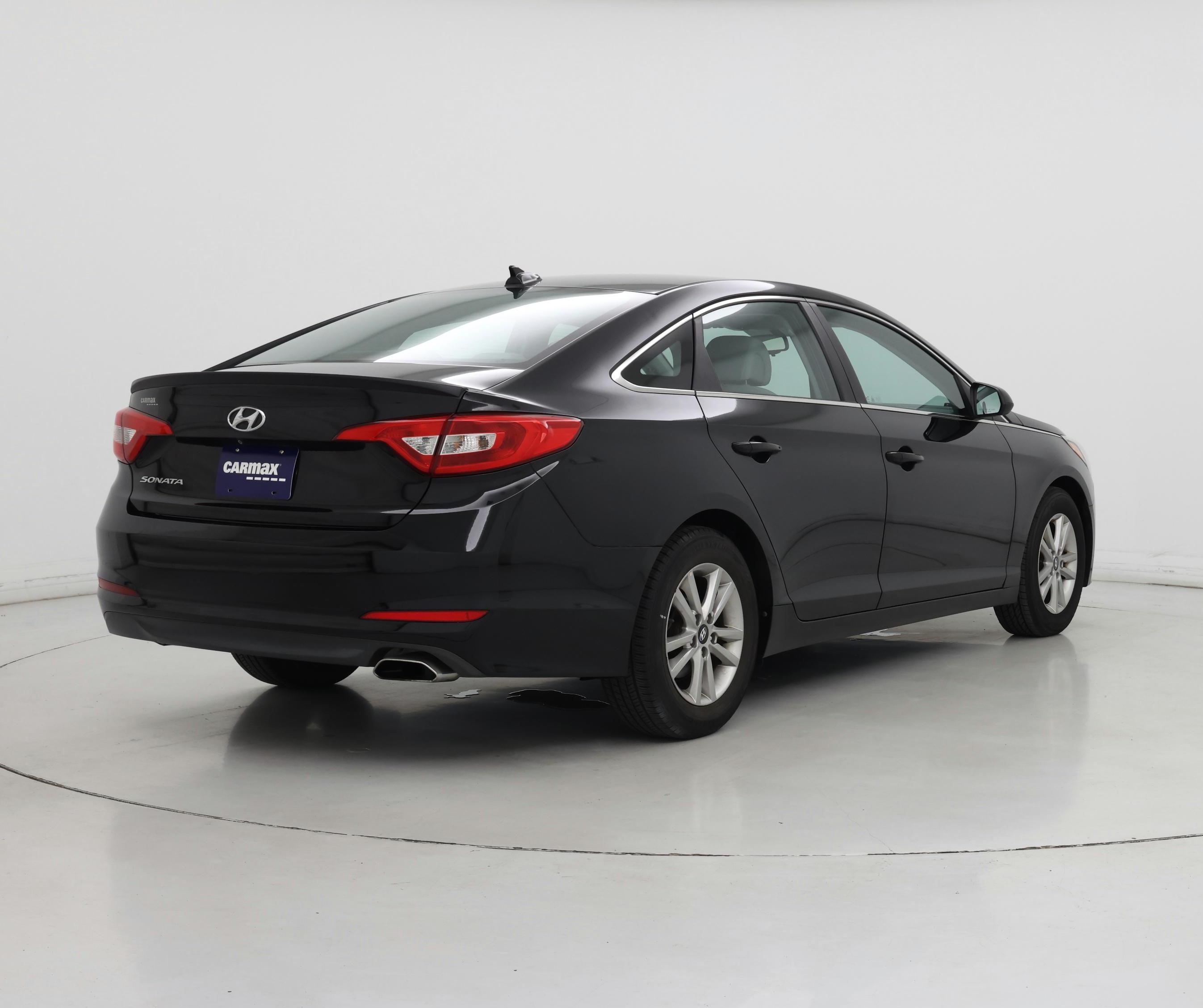 Thumbnail: 2016 Hyundai Sonata - 8
