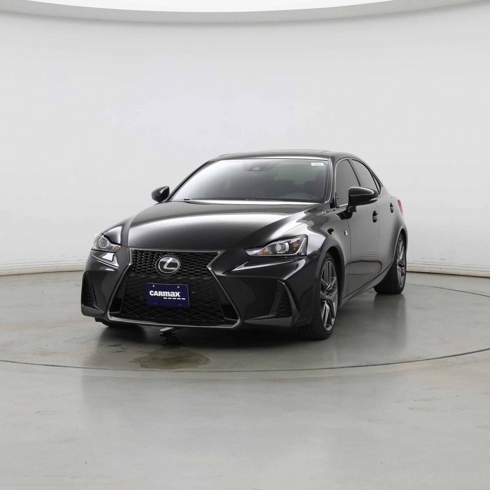 Thumbnail: 2019 Lexus IS - 4