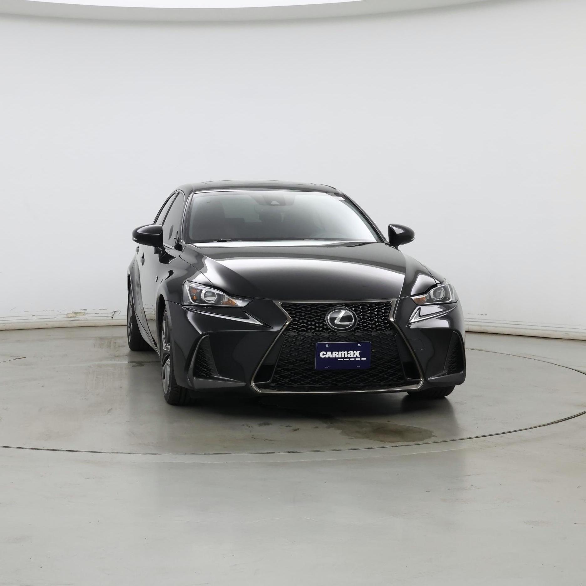 Thumbnail: 2019 Lexus IS - 5