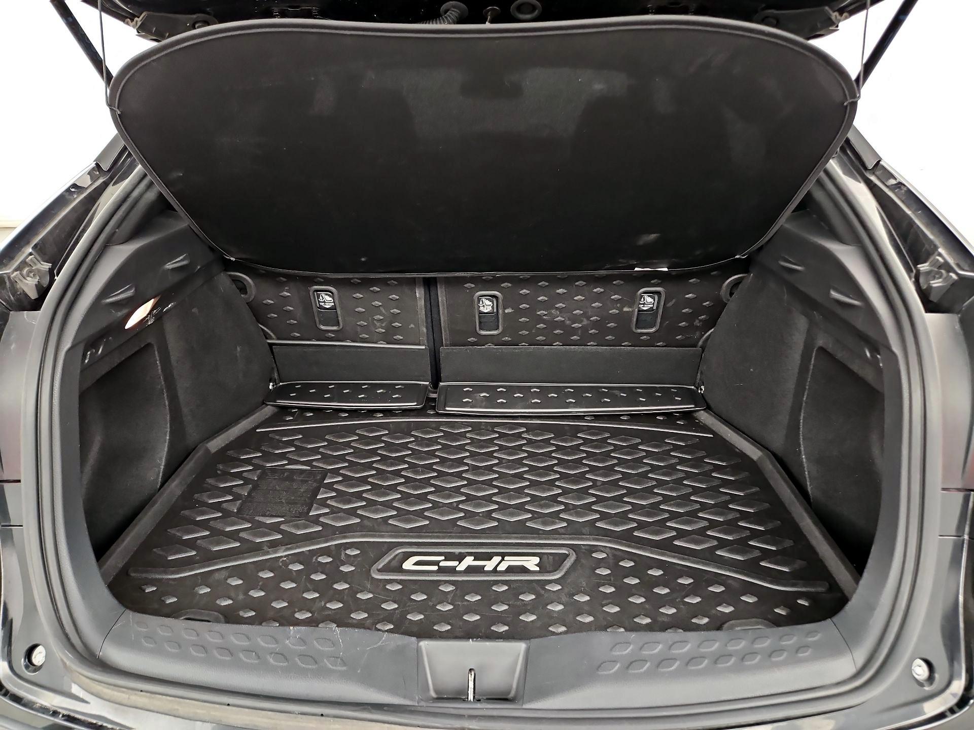 Thumbnail: 2019 Toyota C-HR - 20