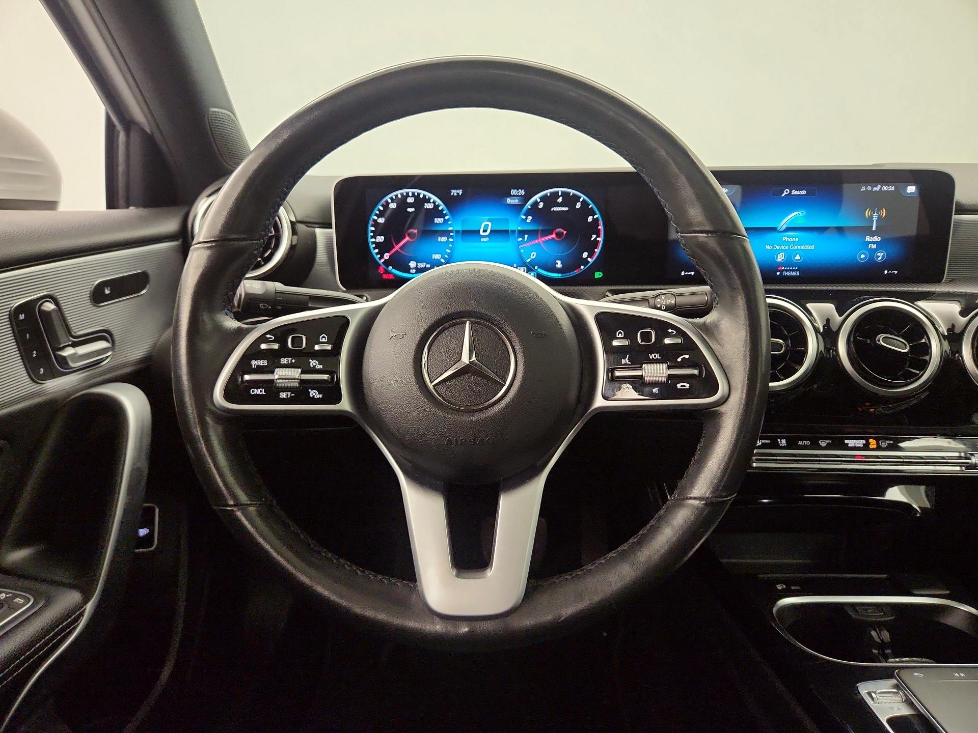 Thumbnail: 2020 Mercedes-Benz A-Class - 10