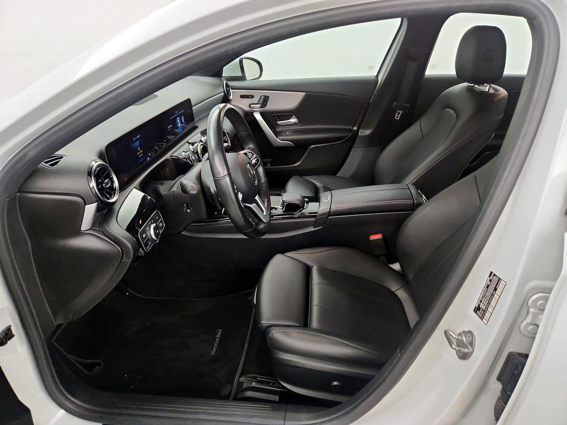 Thumbnail: 2020 Mercedes-Benz A-Class - 11