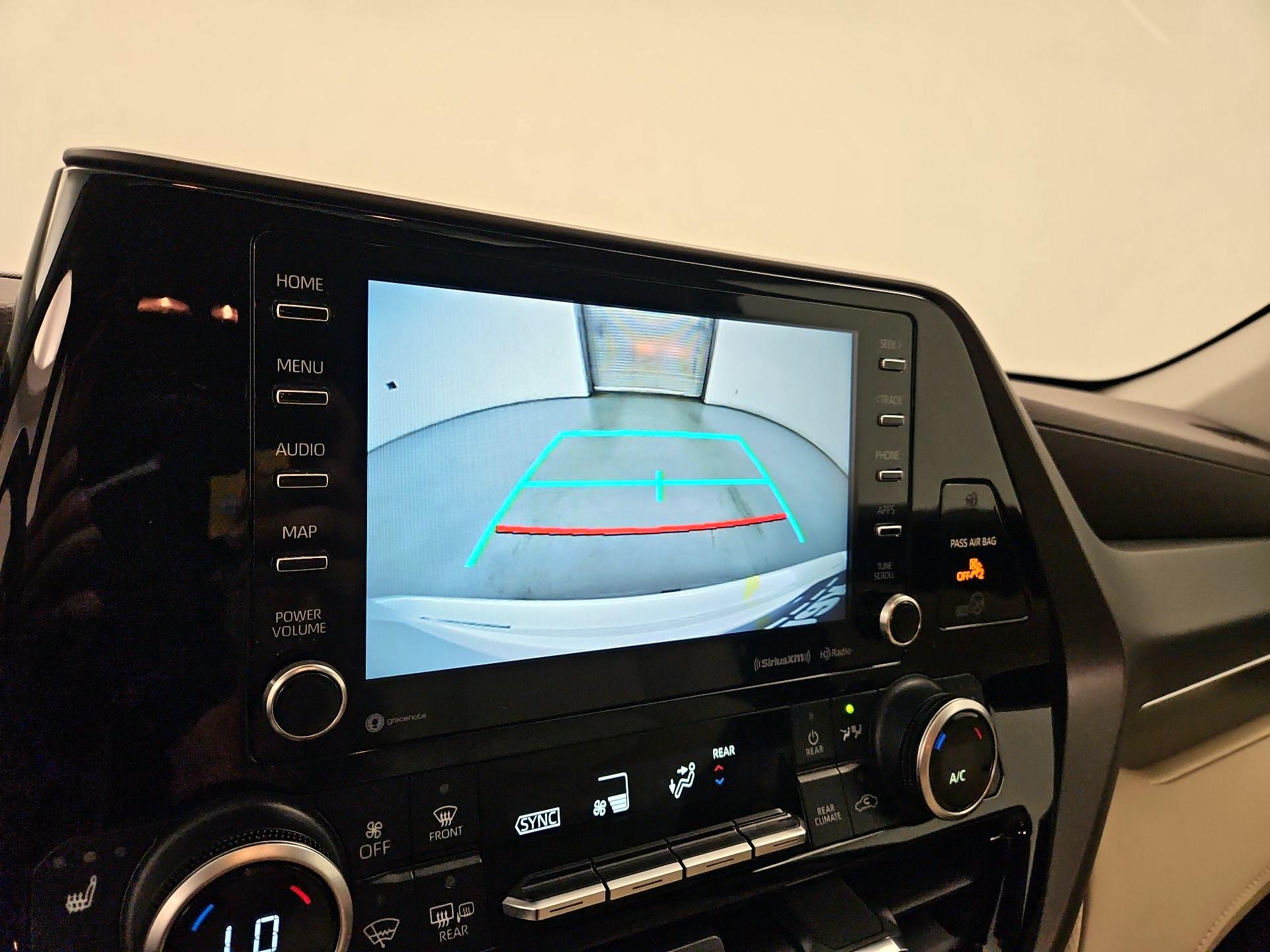 Thumbnail: 2021 Toyota Highlander - 14