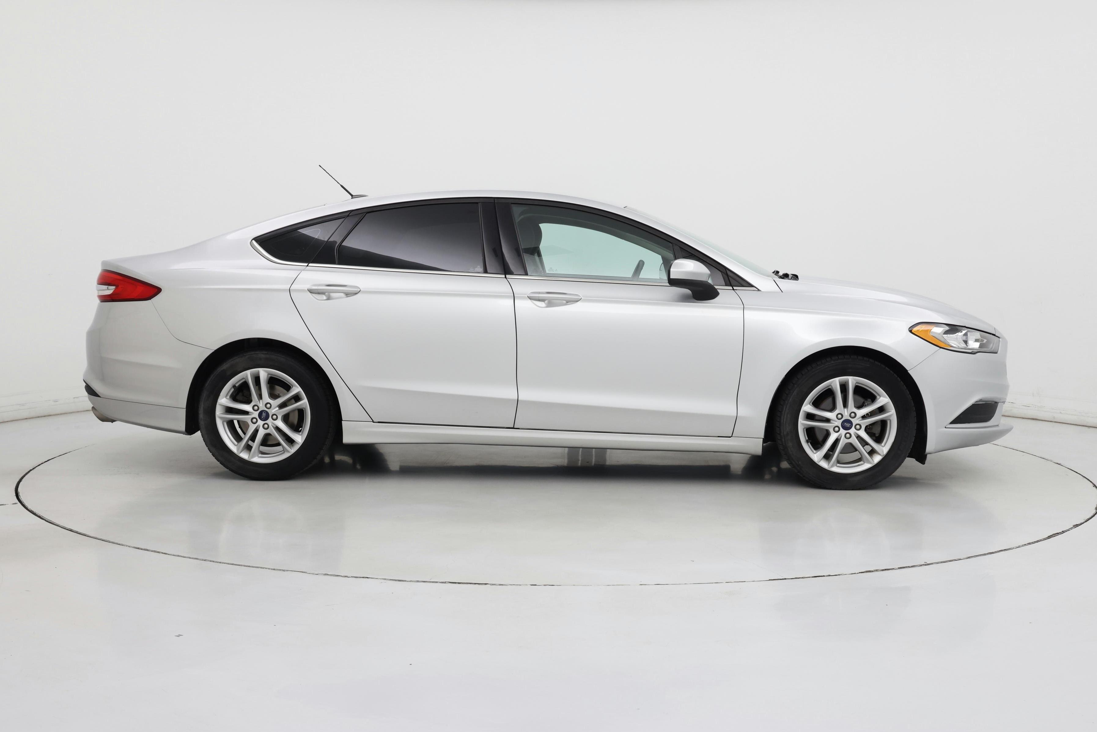 Thumbnail: 2018 Ford Fusion - 7