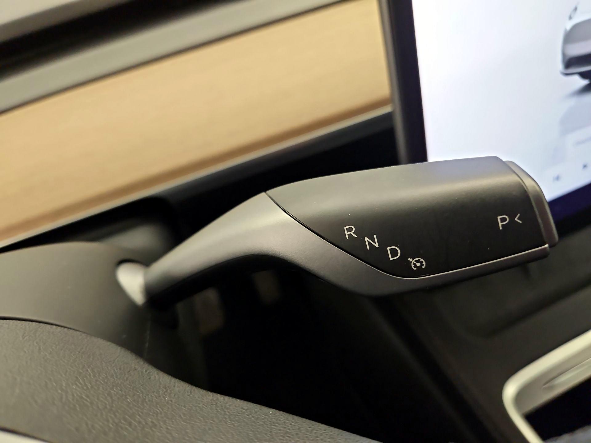 Thumbnail: 2022 Tesla Model Y - 17