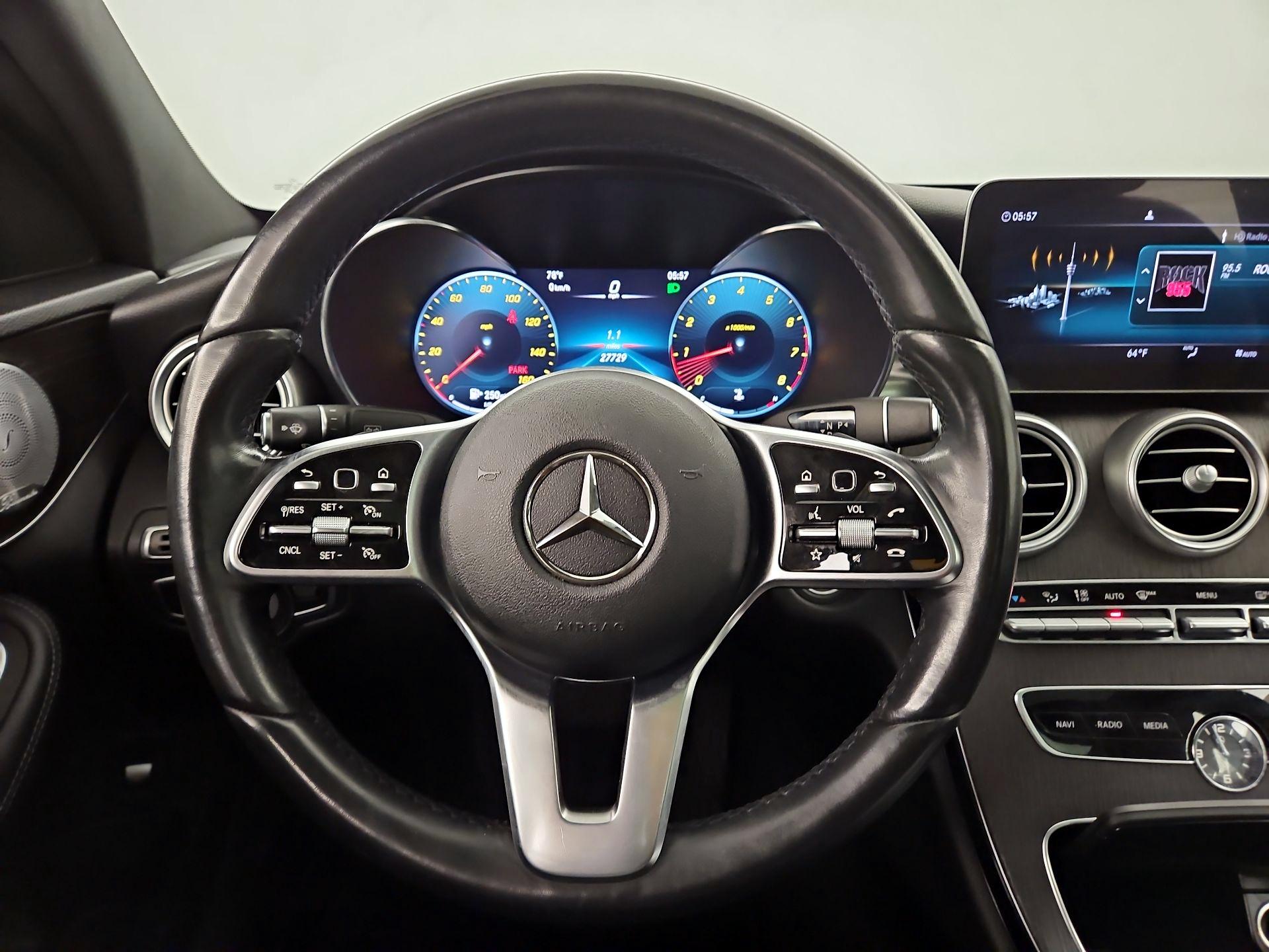 Thumbnail: 2021 Mercedes-Benz C-Class - 10
