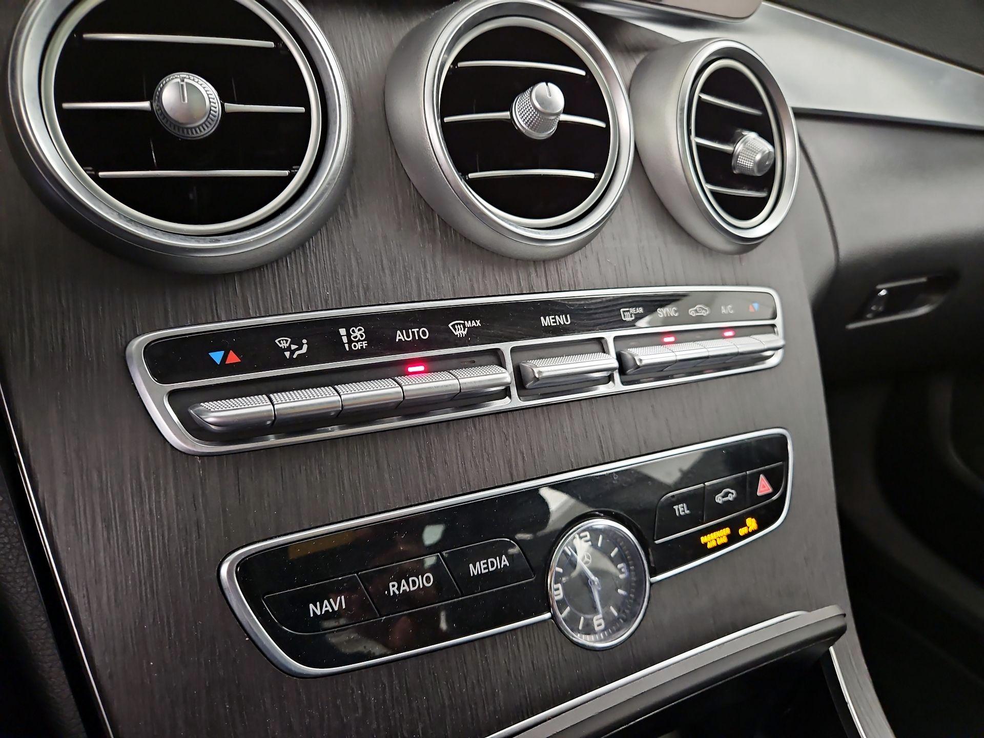 Thumbnail: 2021 Mercedes-Benz C-Class - 16