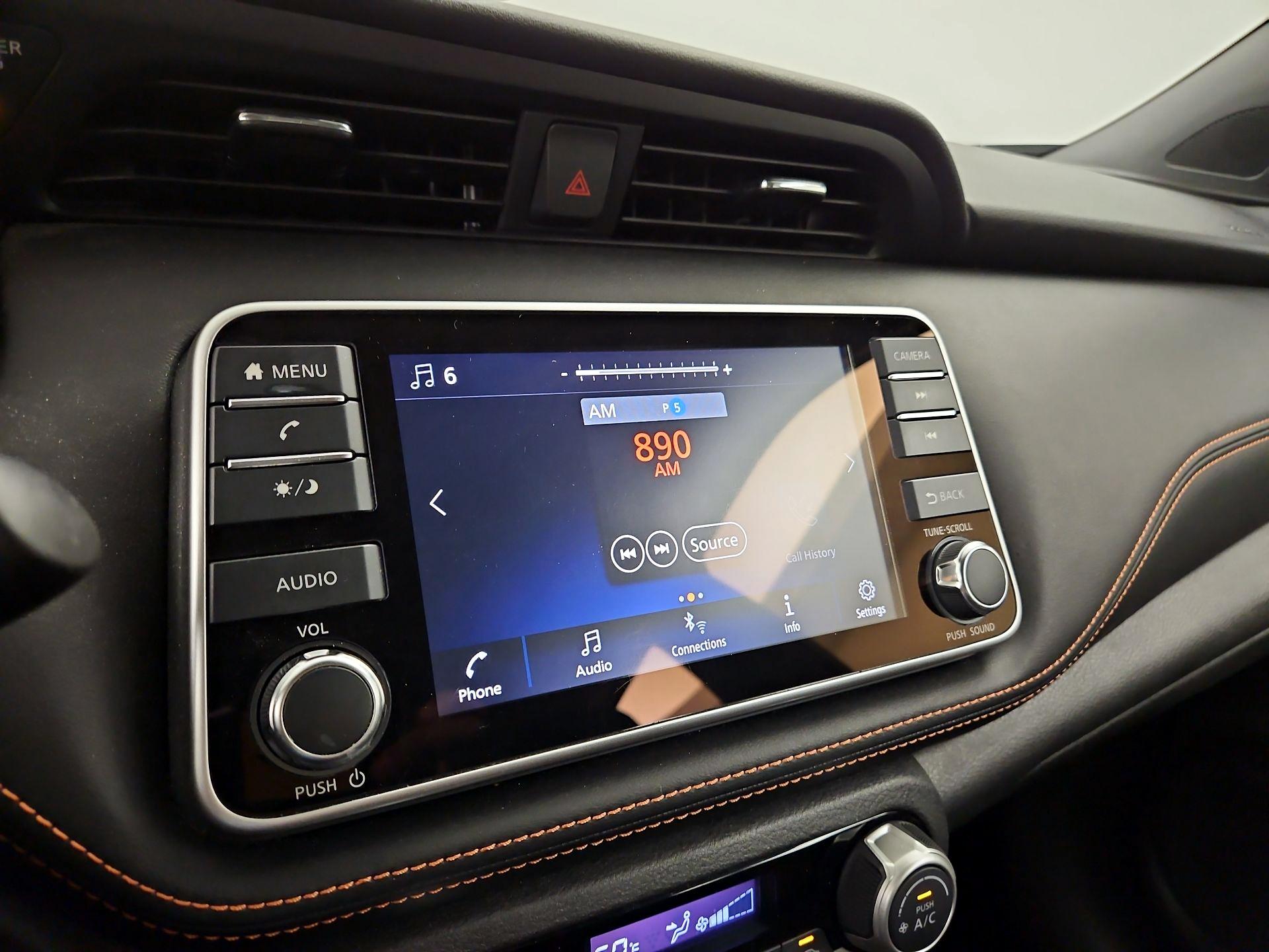 Thumbnail: 2020 Nissan Kicks - 14