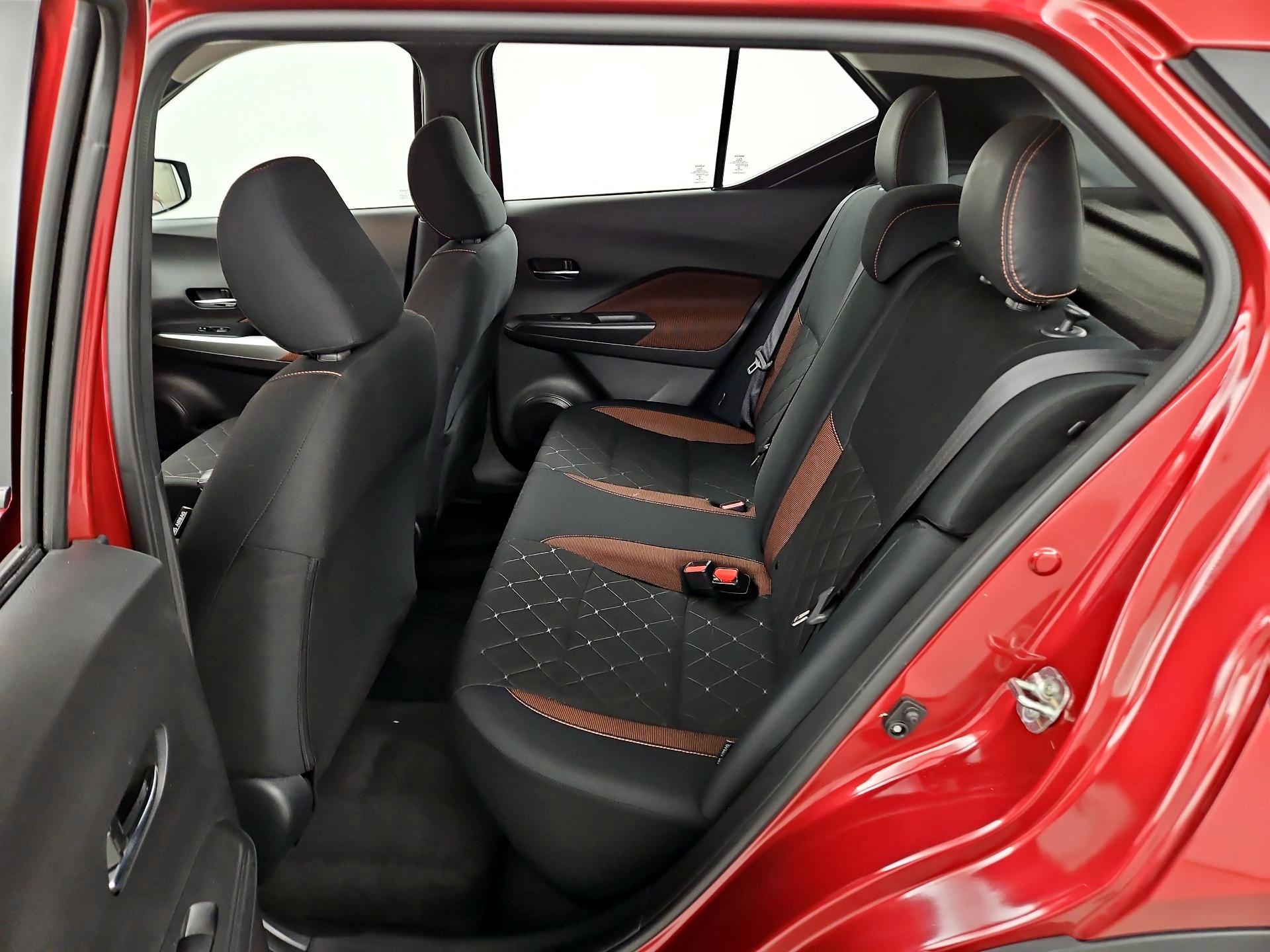 Thumbnail: 2020 Nissan Kicks - 18
