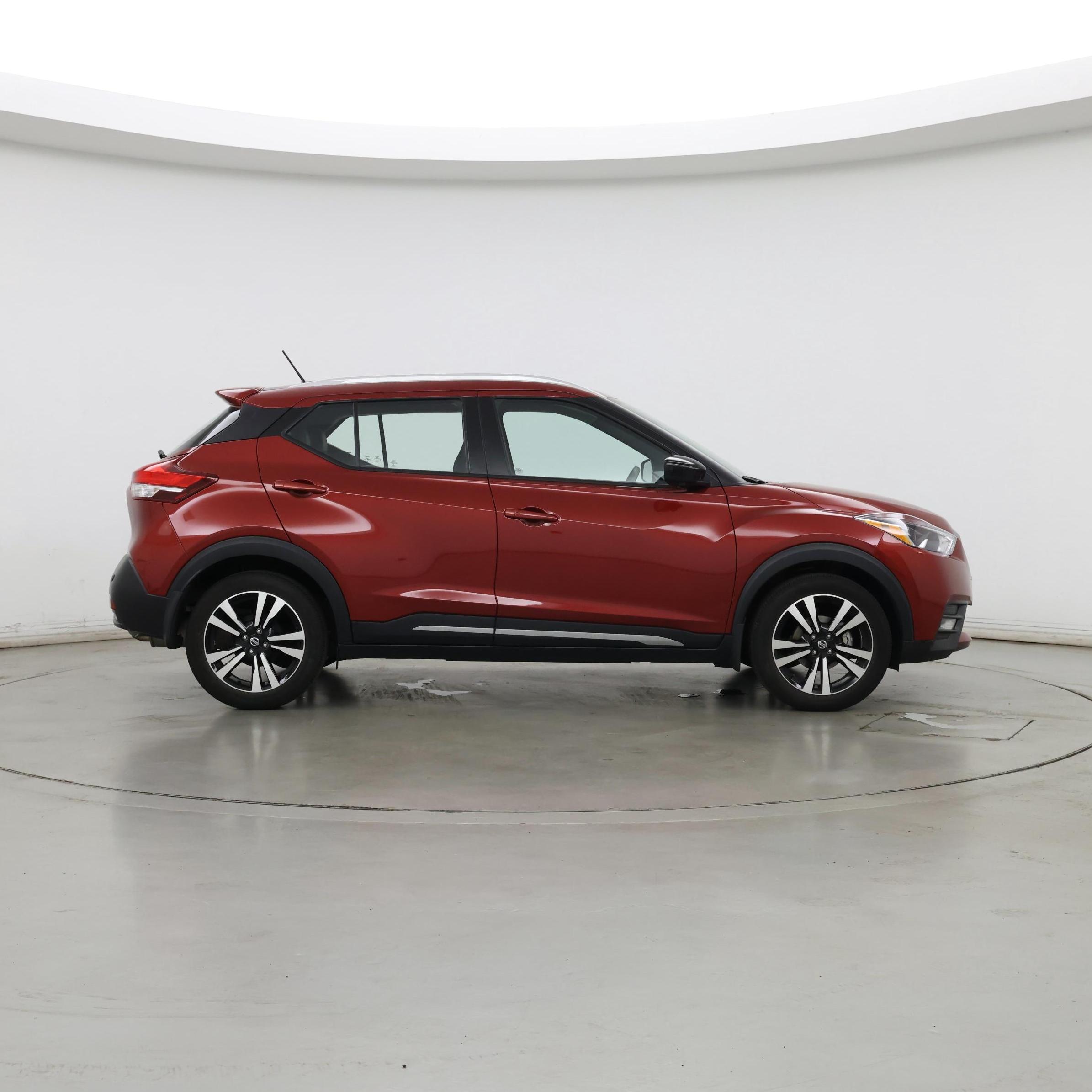 Thumbnail: 2020 Nissan Kicks - 7